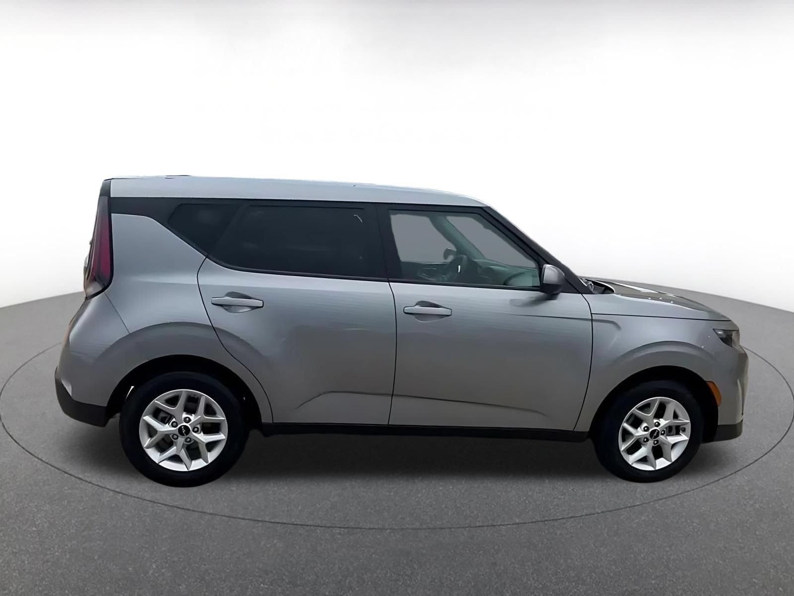 Thumbnail: 2025 Kia Soul - 16