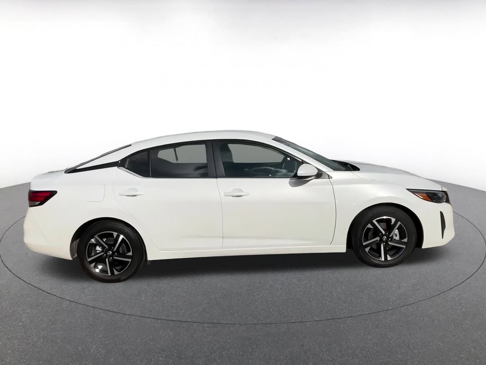Thumbnail: 2024 Nissan Sentra - 15