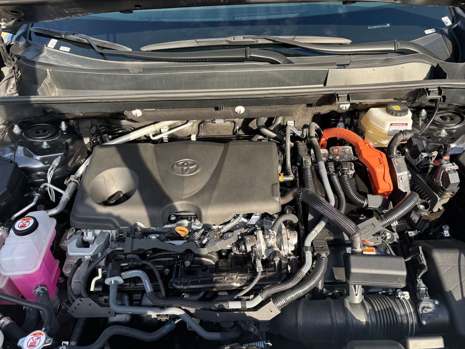 Thumbnail: 2025 Toyota RAV4 - 31