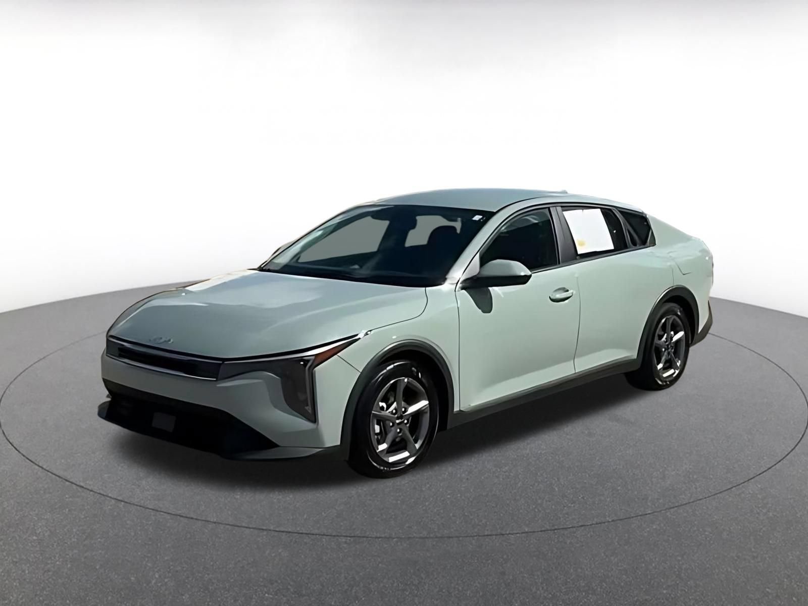 Thumbnail: 2025 Kia K4 - 4