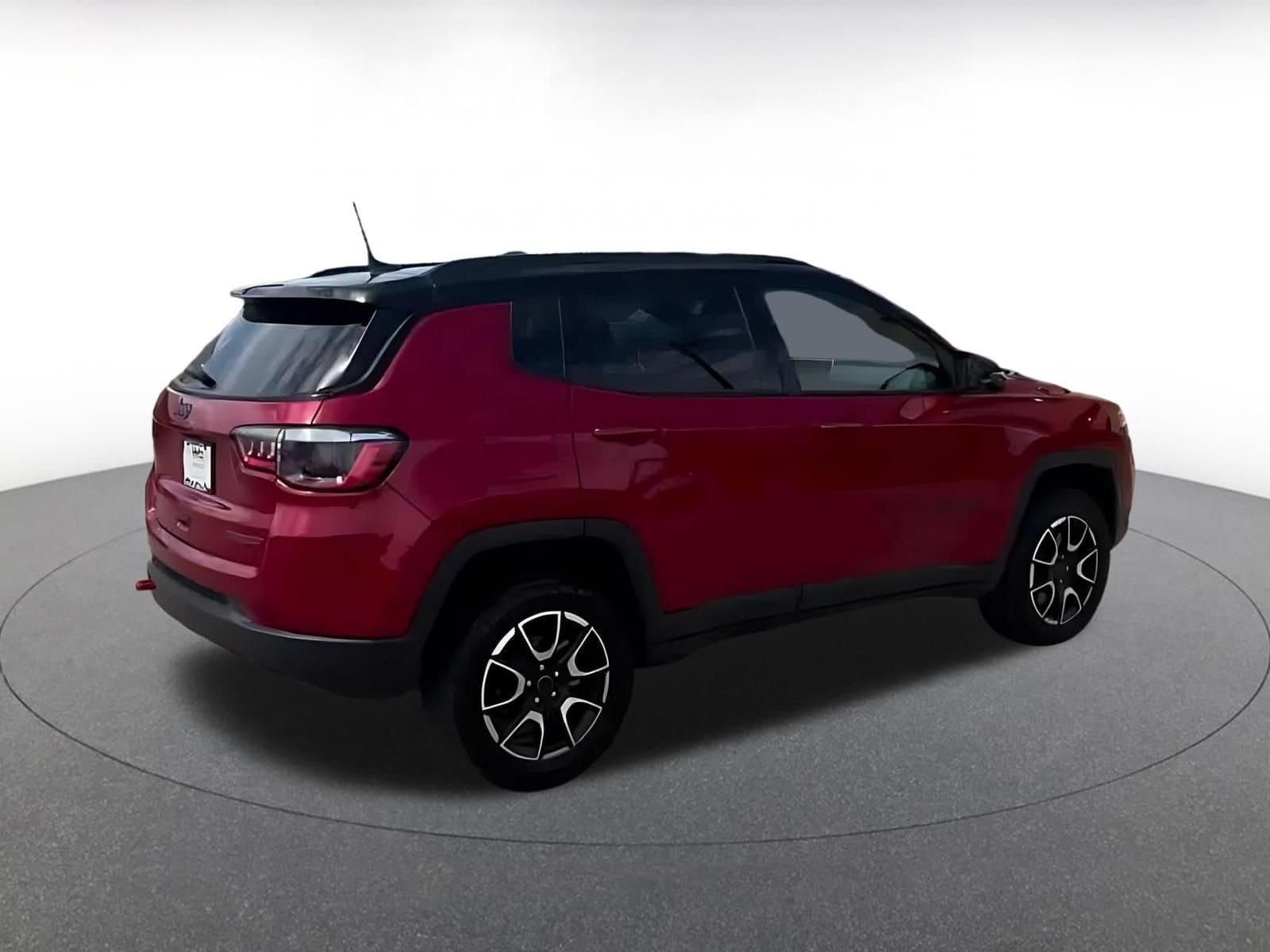 Thumbnail: 2025 Jeep Compass - 13