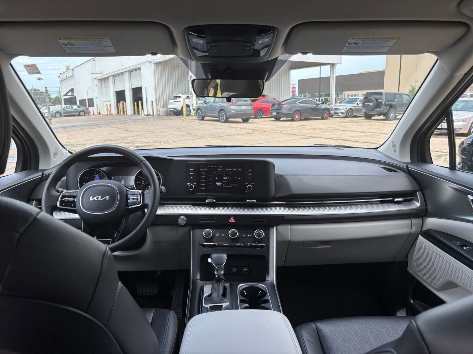 Thumbnail: 2024 Kia Carnival - 33