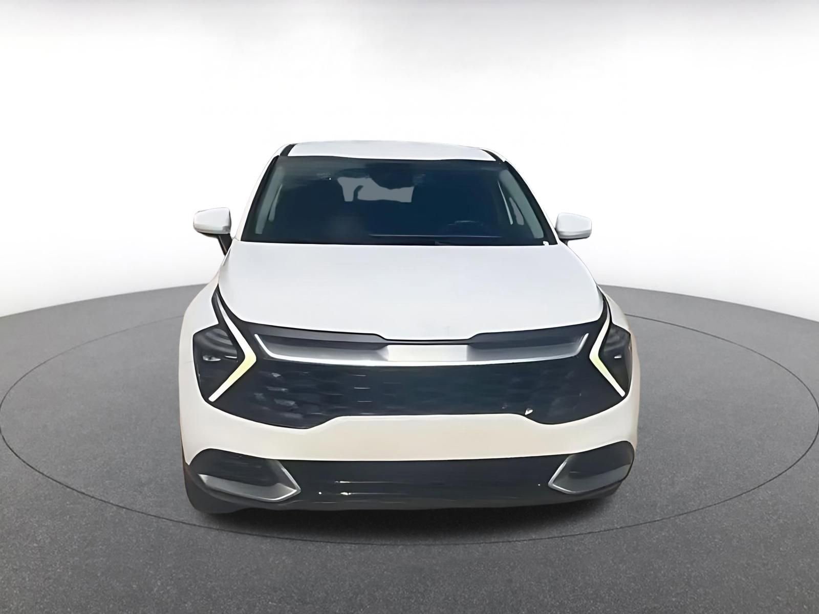 Thumbnail: 2025 Kia Sportage - 4