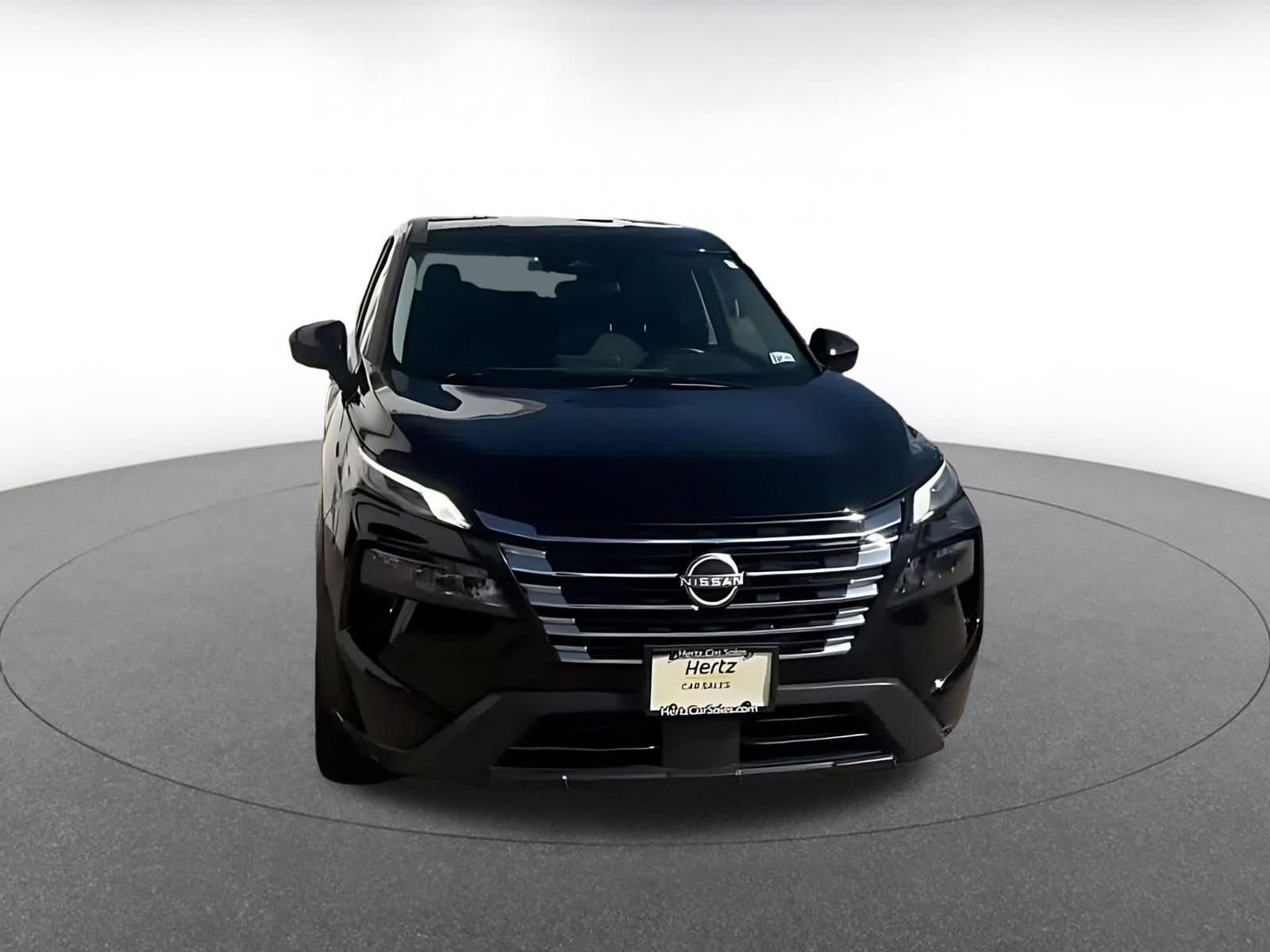 Thumbnail: 2025 Nissan Rogue - 3