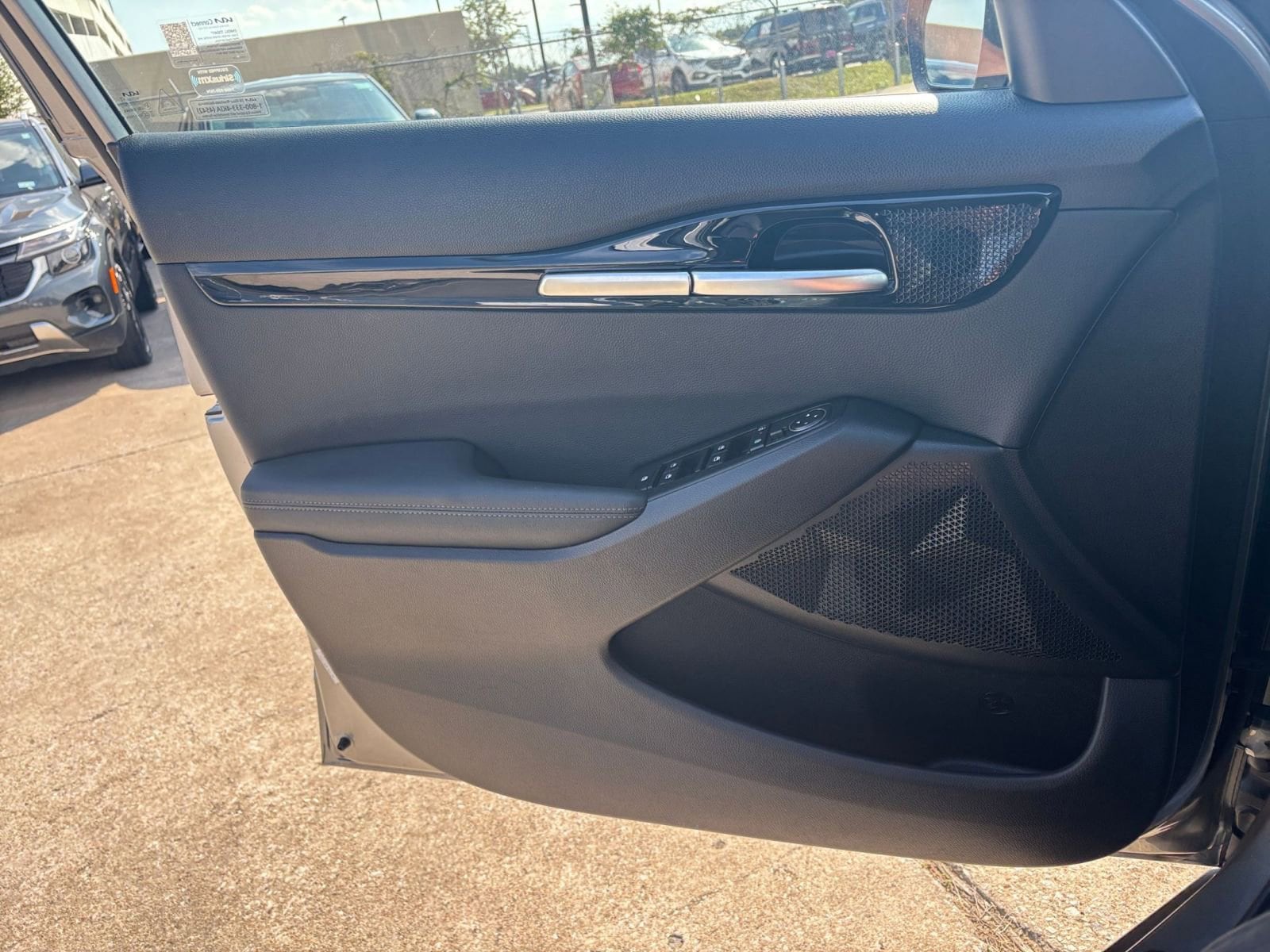 Thumbnail: 2025 Kia Seltos - 20