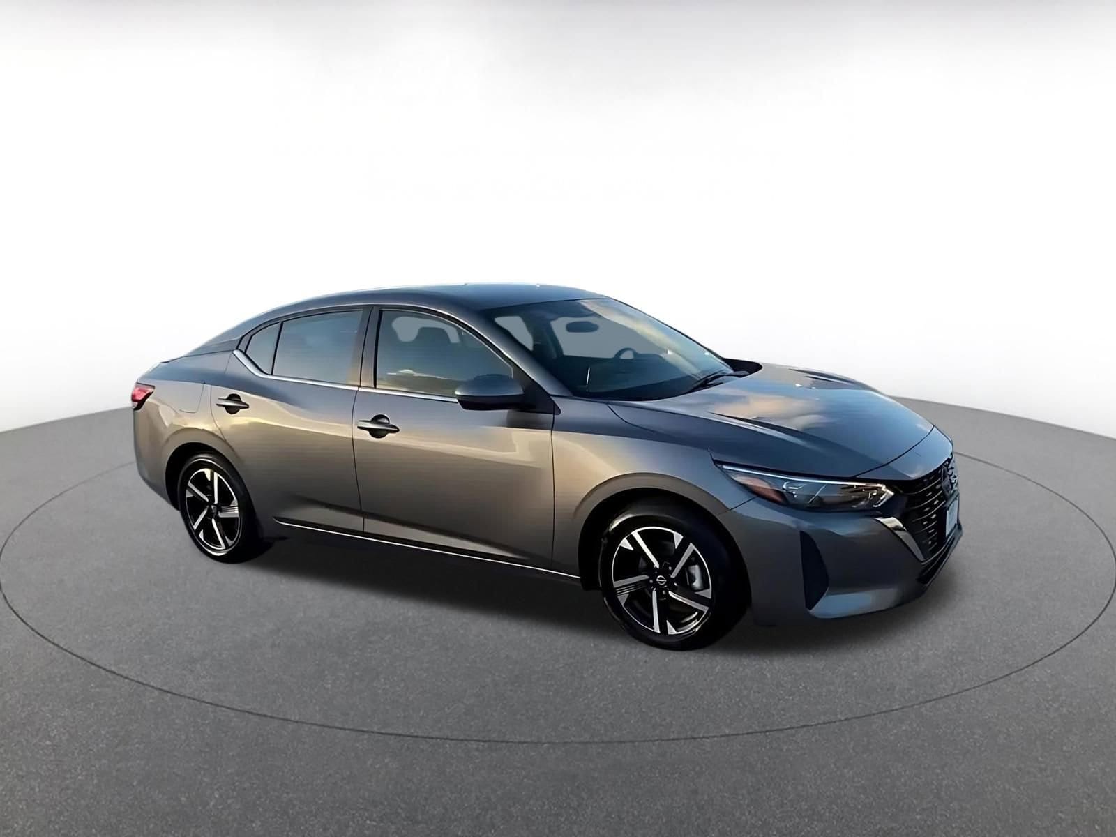 Thumbnail: 2025 Nissan Sentra - 2