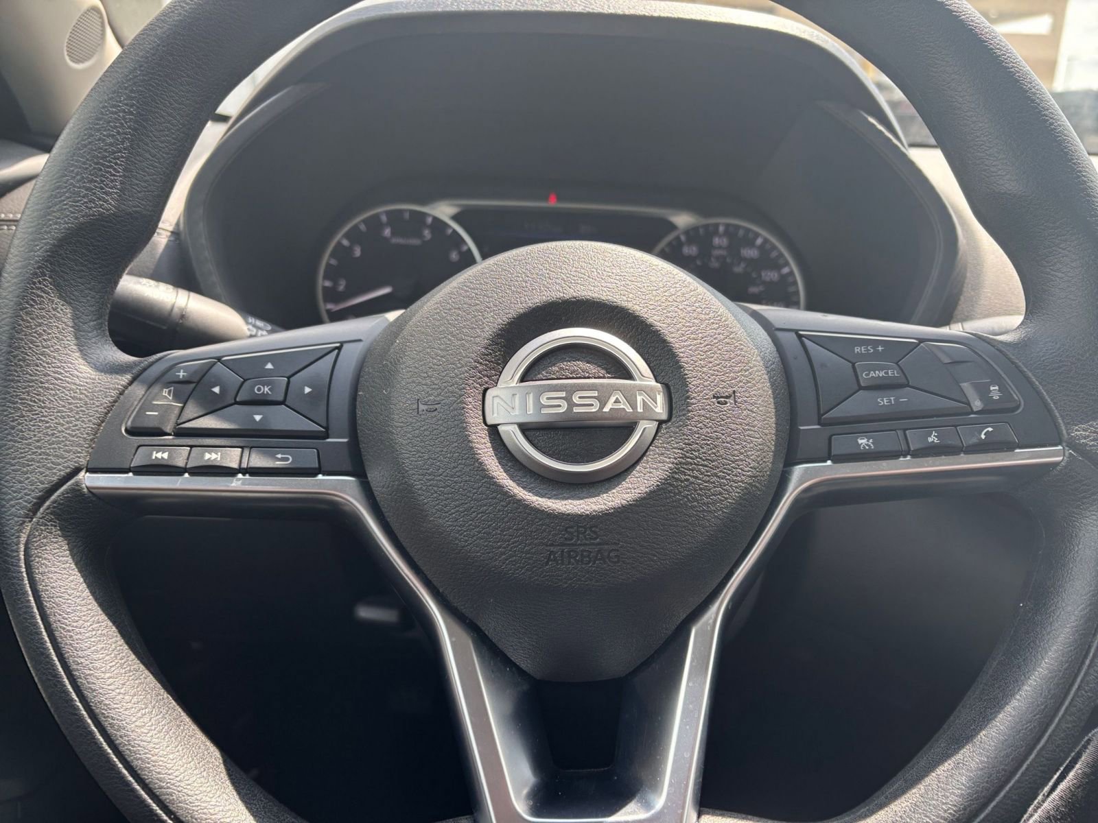 Thumbnail: 2024 Nissan Sentra - 25