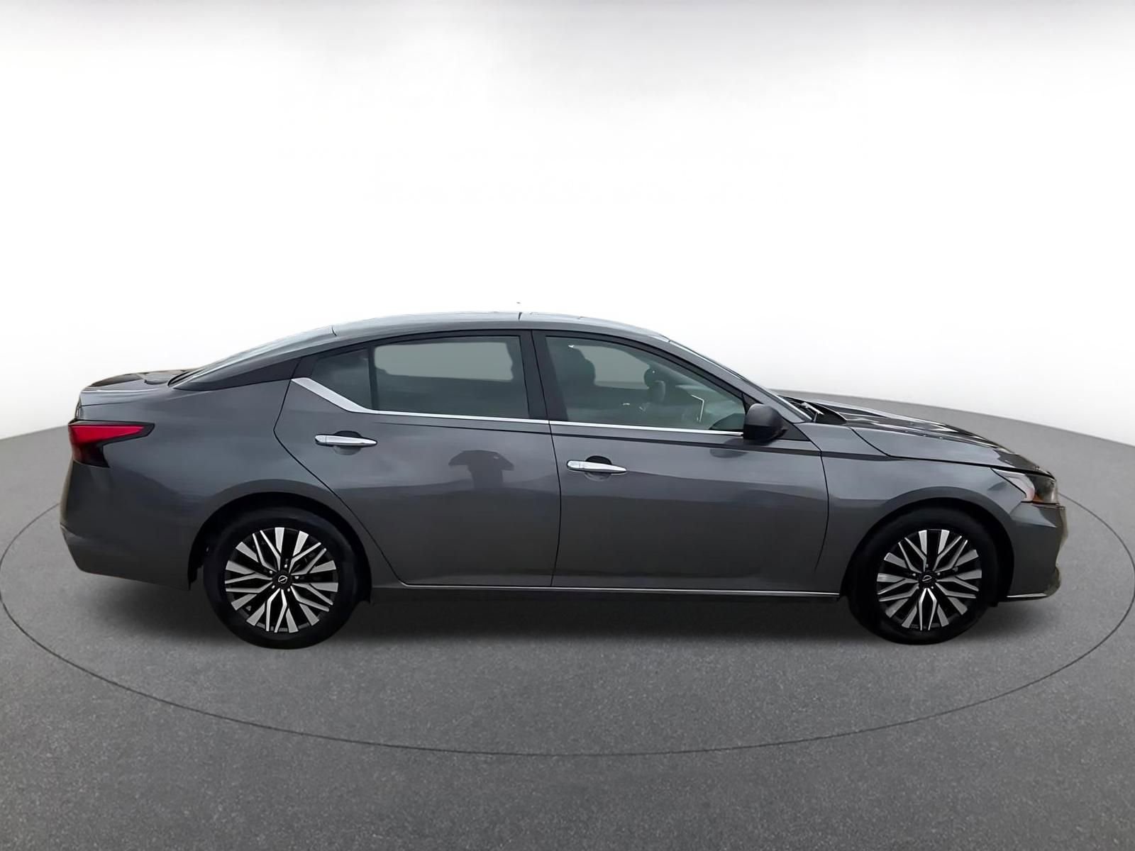 Thumbnail: 2025 Nissan Altima - 16