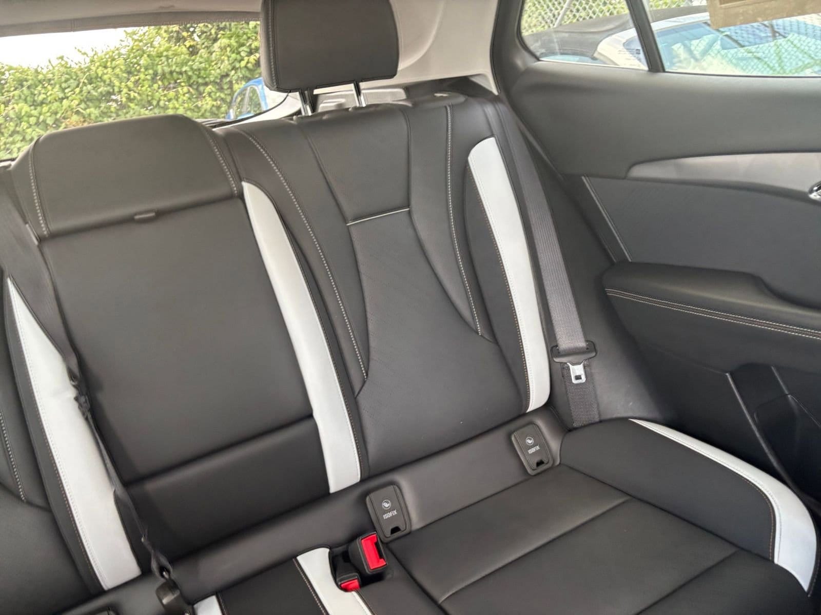 2024 Buick Envision Sport Touring 32