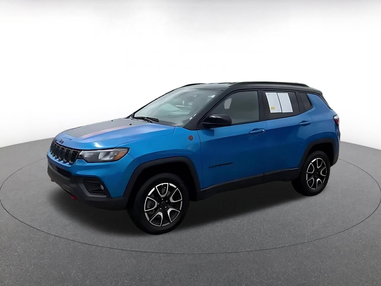 Thumbnail: 2025 Jeep Compass - 9
