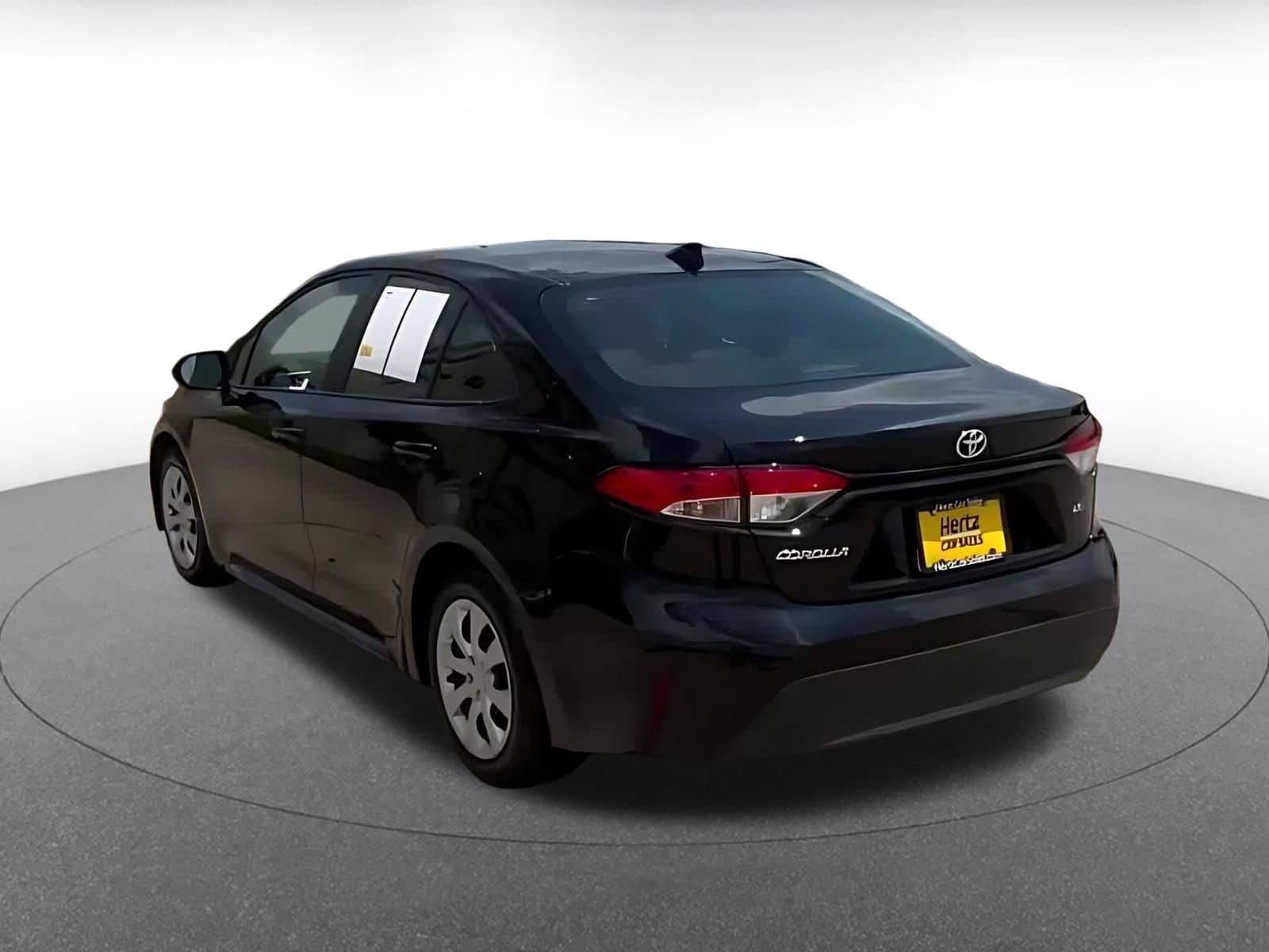 Thumbnail: 2025 Toyota Corolla - 11