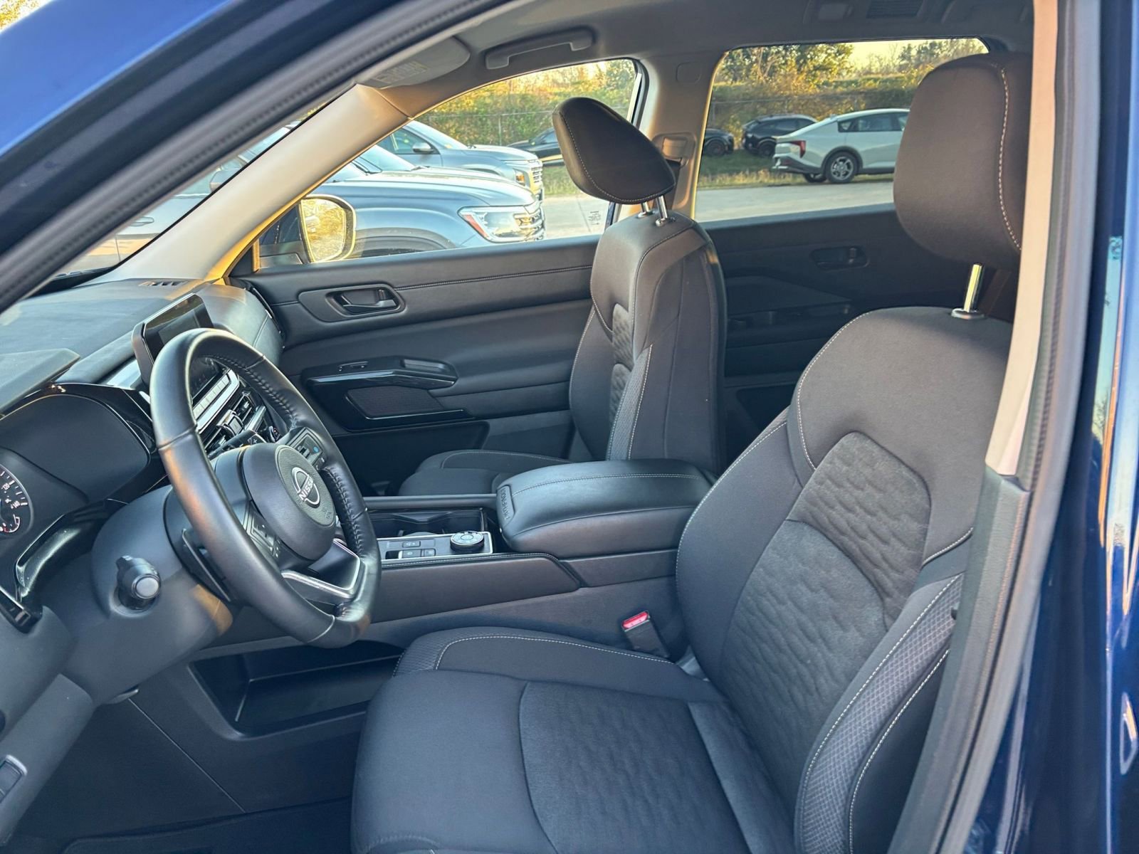 Thumbnail: 2025 Nissan Pathfinder - 24