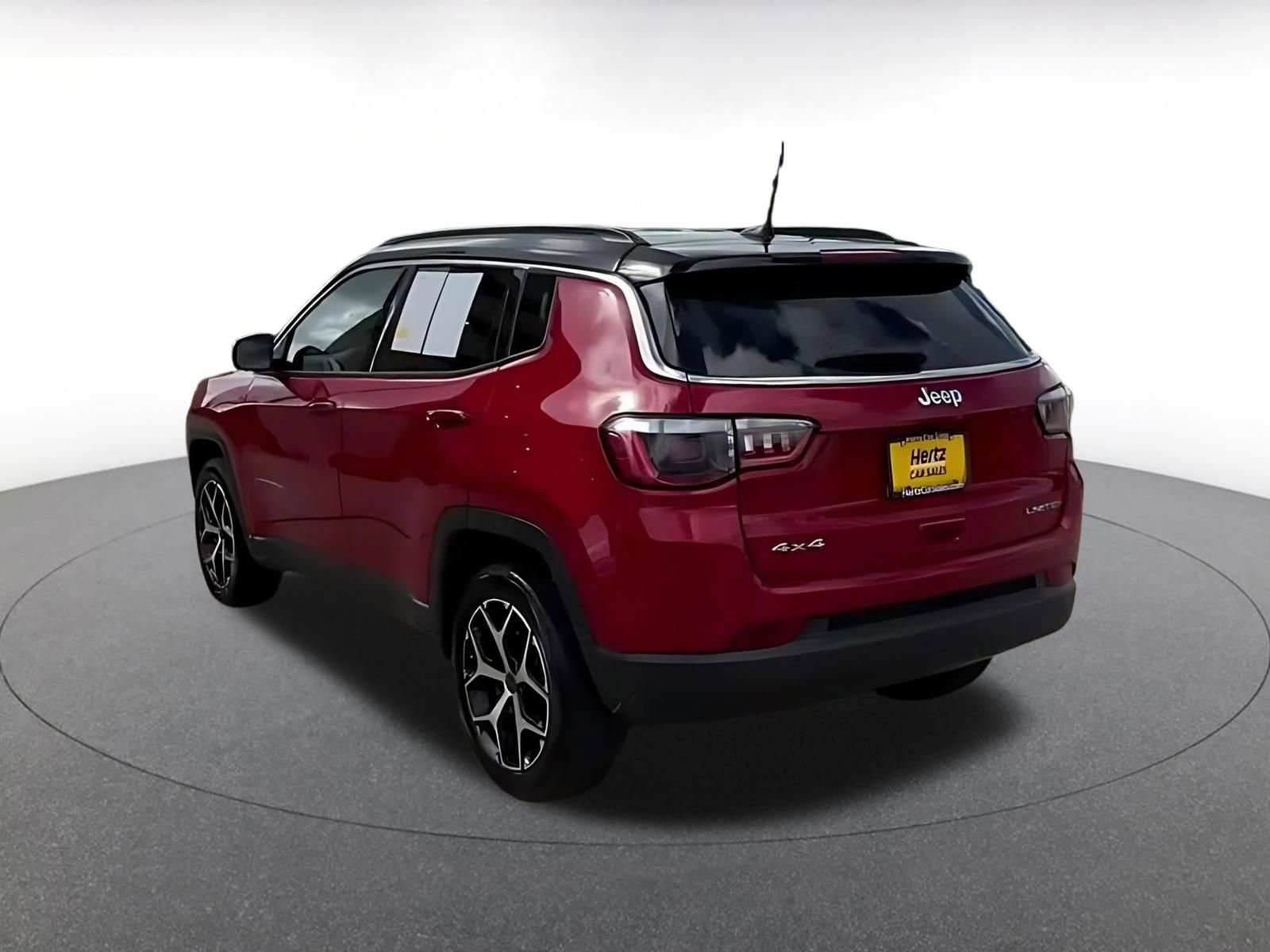 Thumbnail: 2025 Jeep Compass - 9