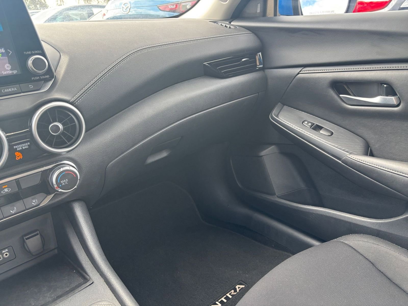 Thumbnail: 2025 Nissan Sentra - 33