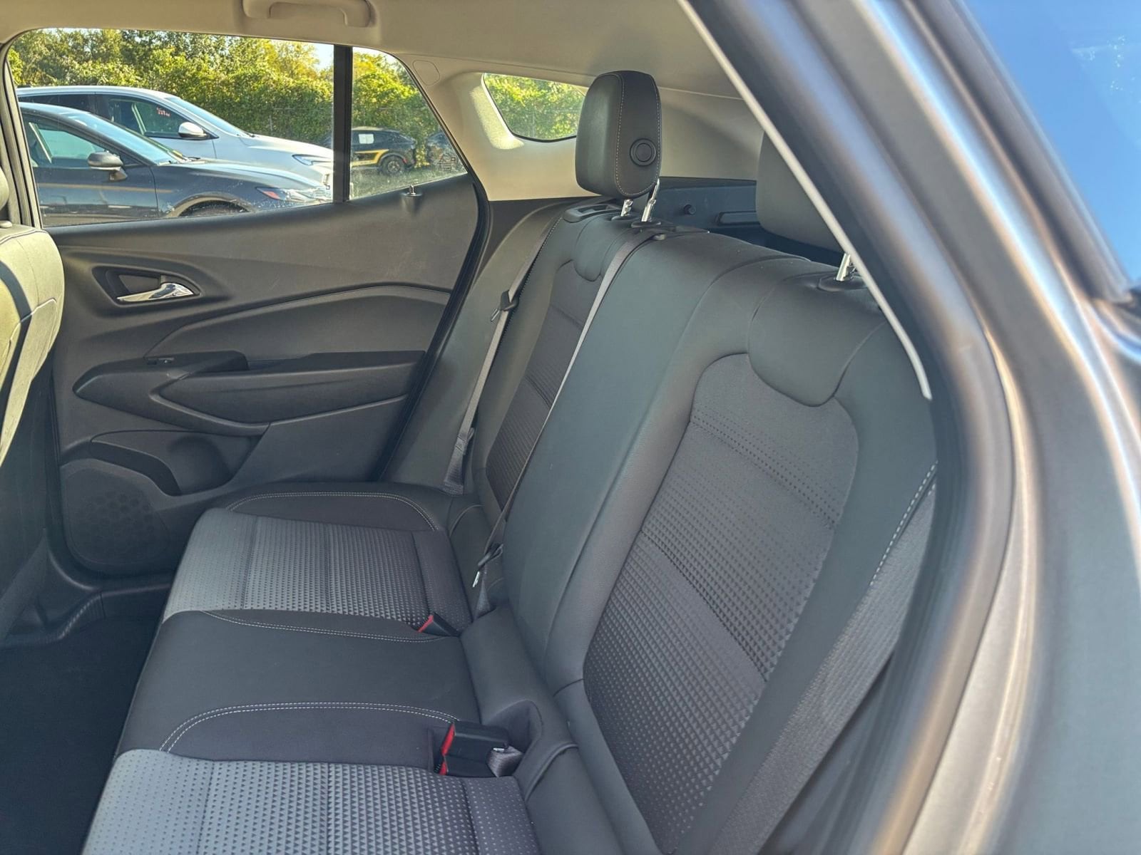 Thumbnail: 2025 Chevrolet Trax - 35