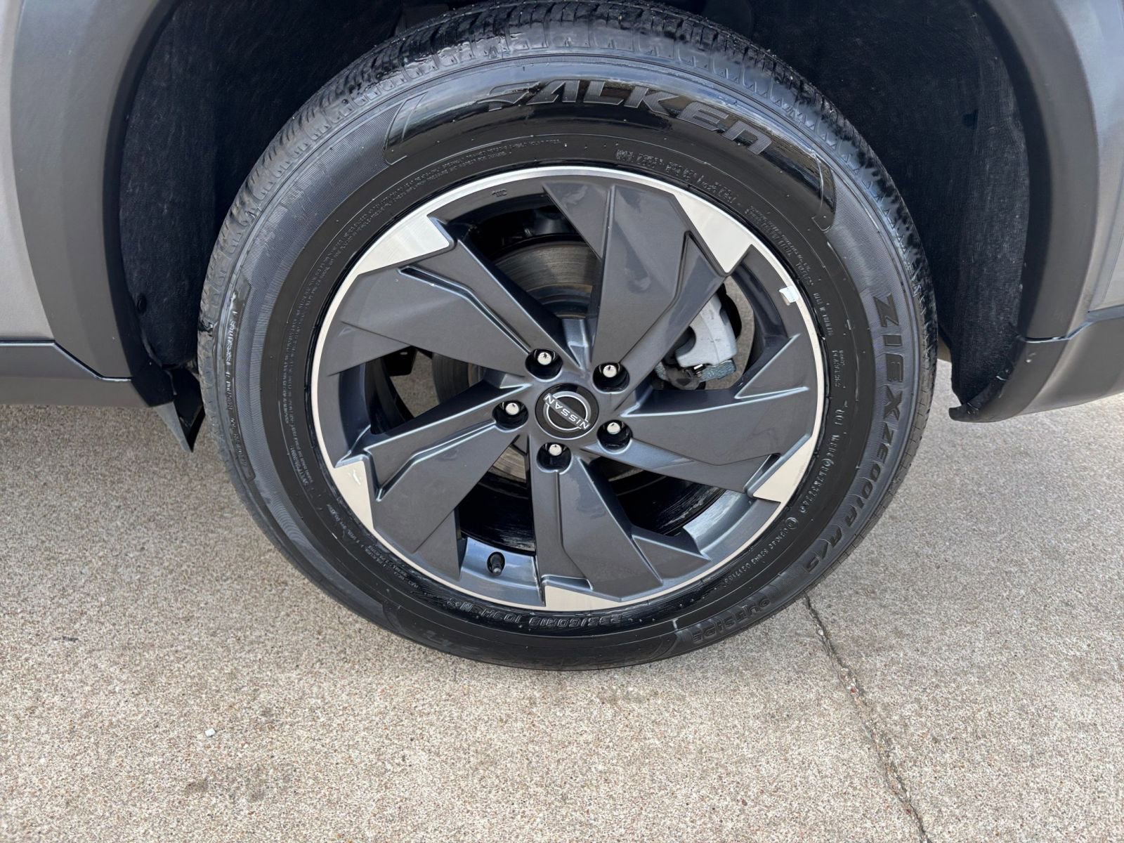 Thumbnail: 2025 Nissan Rogue - 32