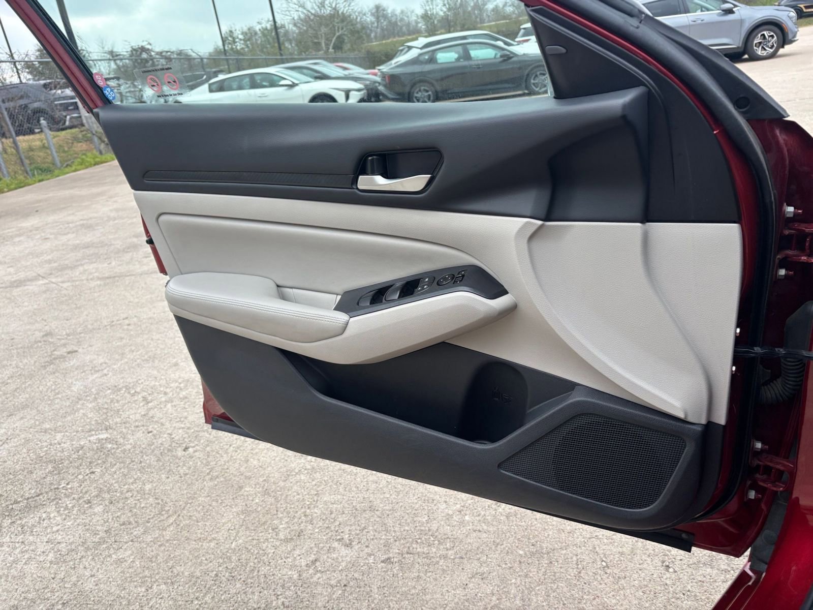 Thumbnail: 2025 Nissan Altima - 18