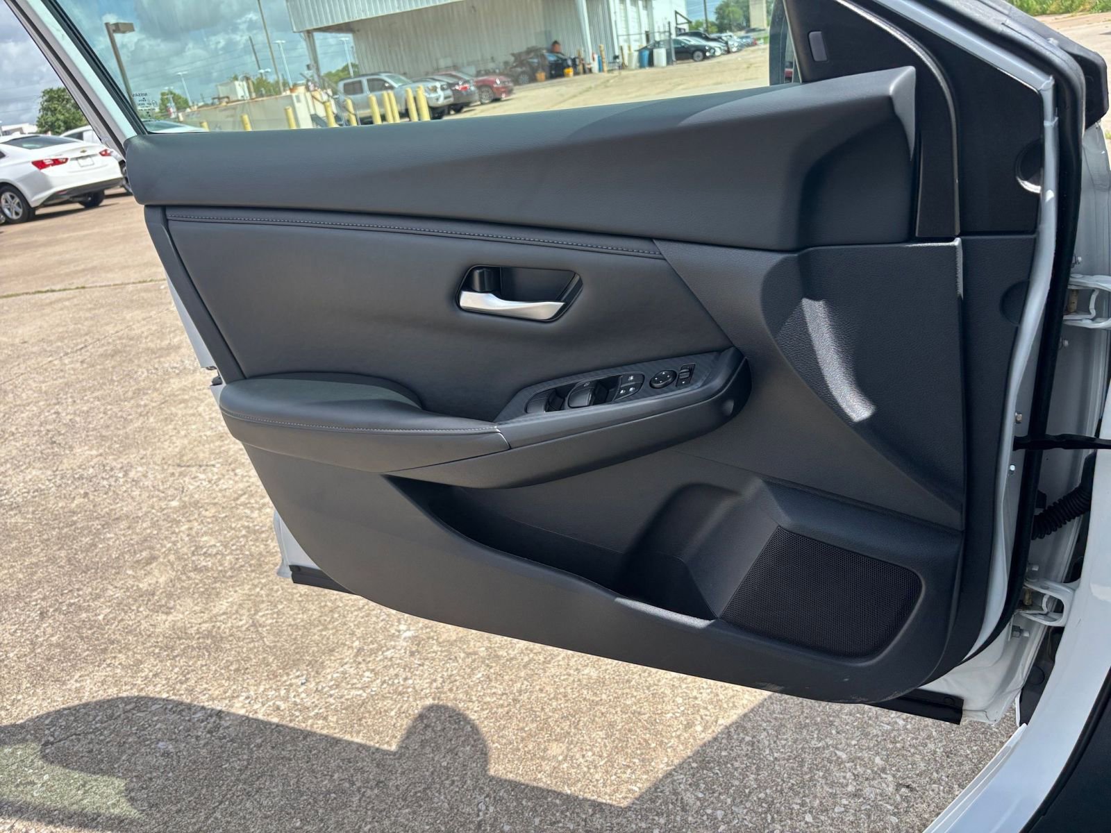 2024 Nissan Sentra SV 16