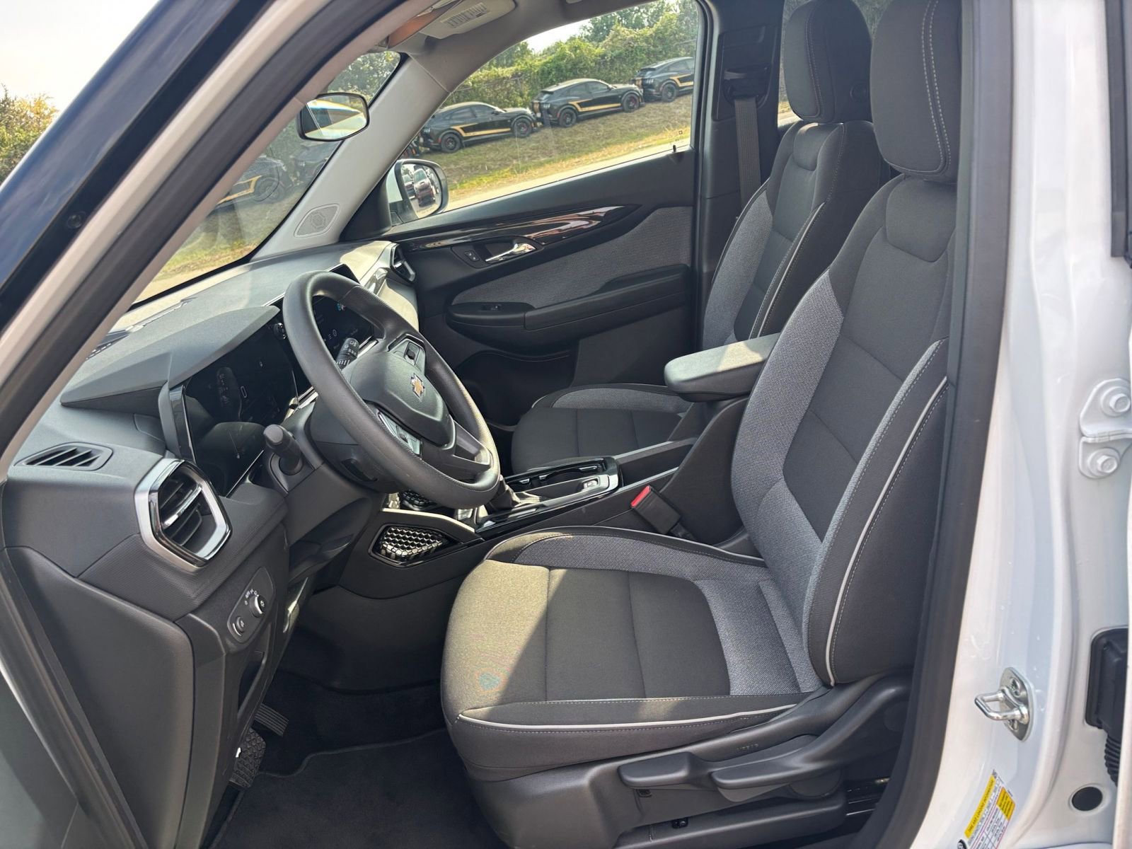 Thumbnail: 2025 Chevrolet TrailBlazer - 24