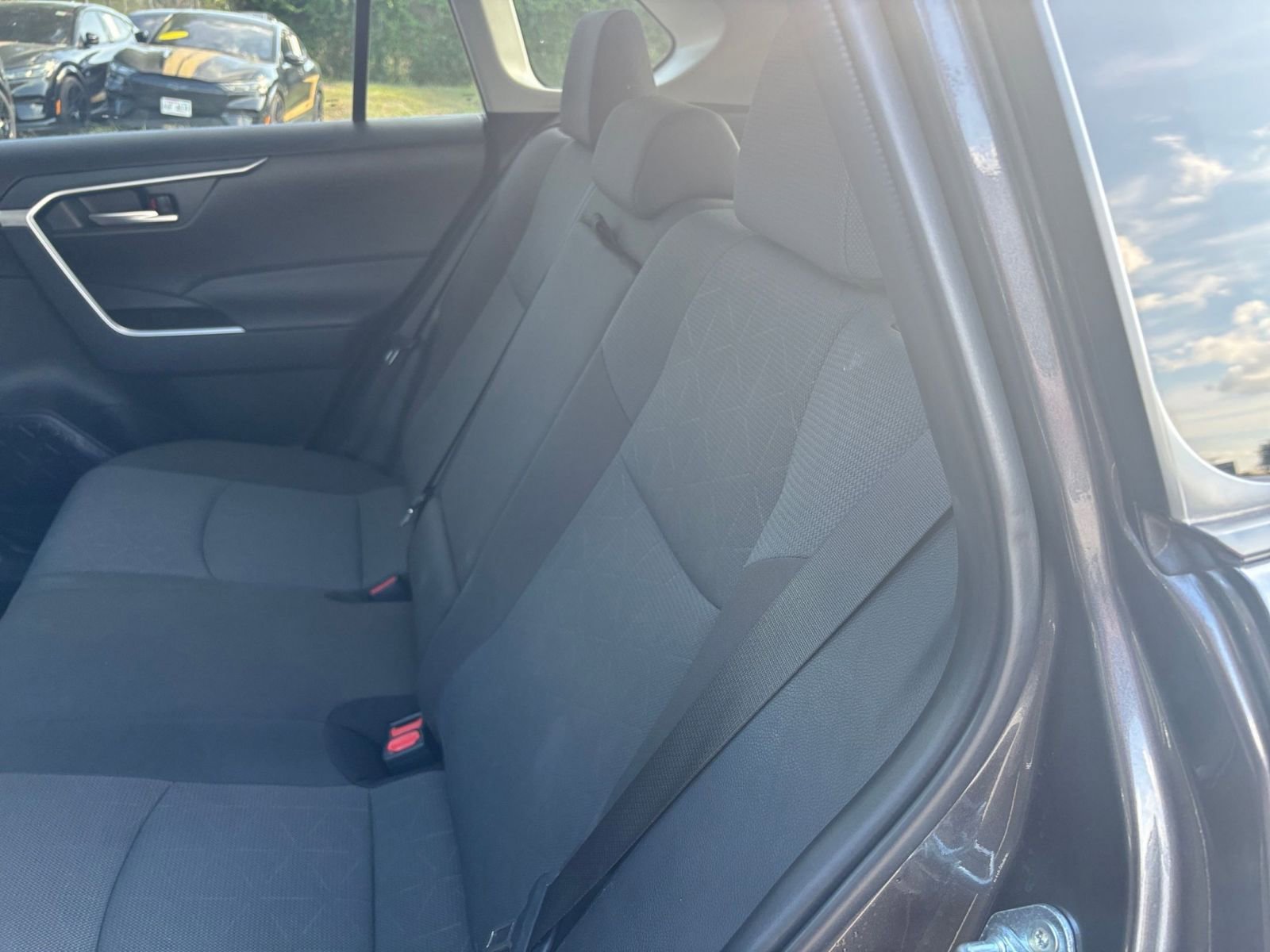 Thumbnail: 2025 Toyota RAV4 - 35