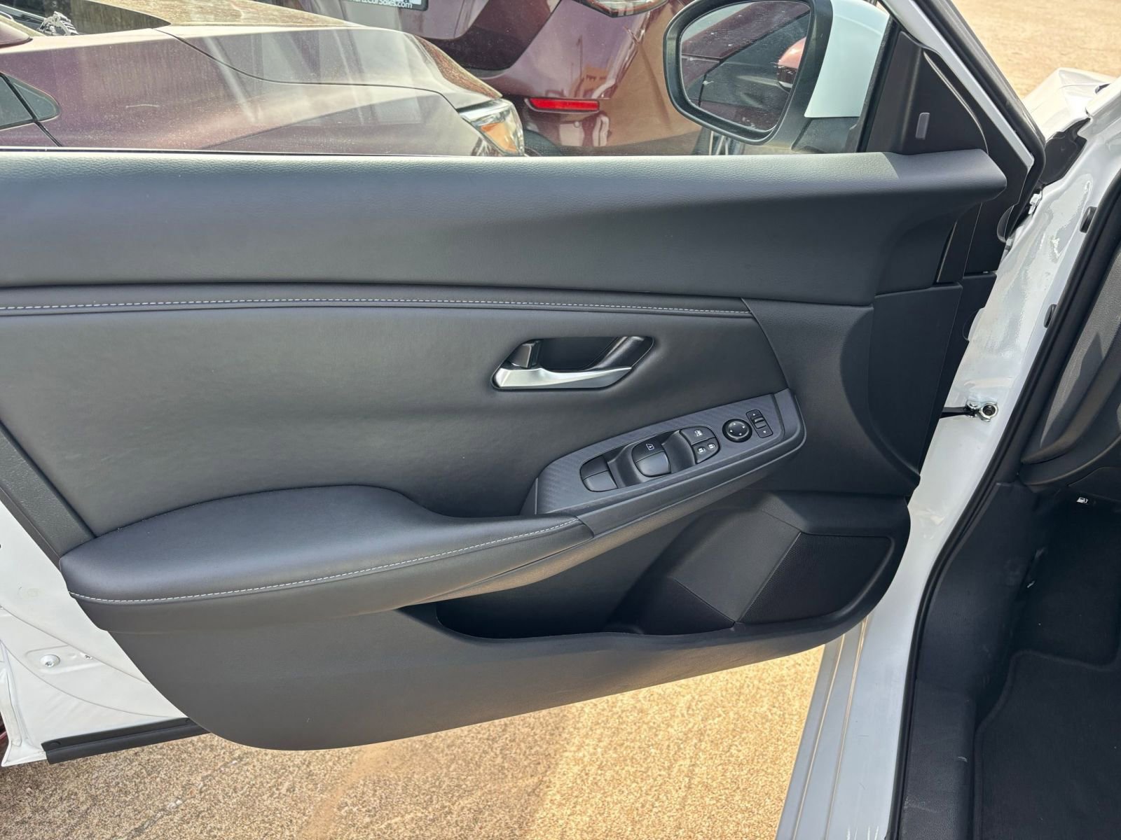 Thumbnail: 2025 Nissan Sentra - 18