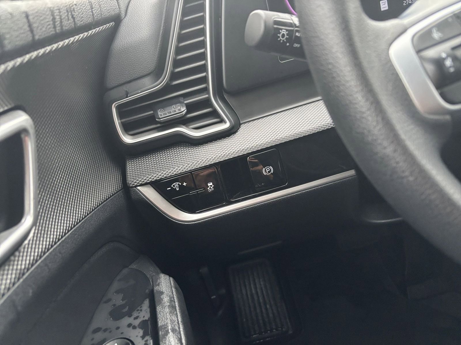 2024 Kia Sportage LX 25