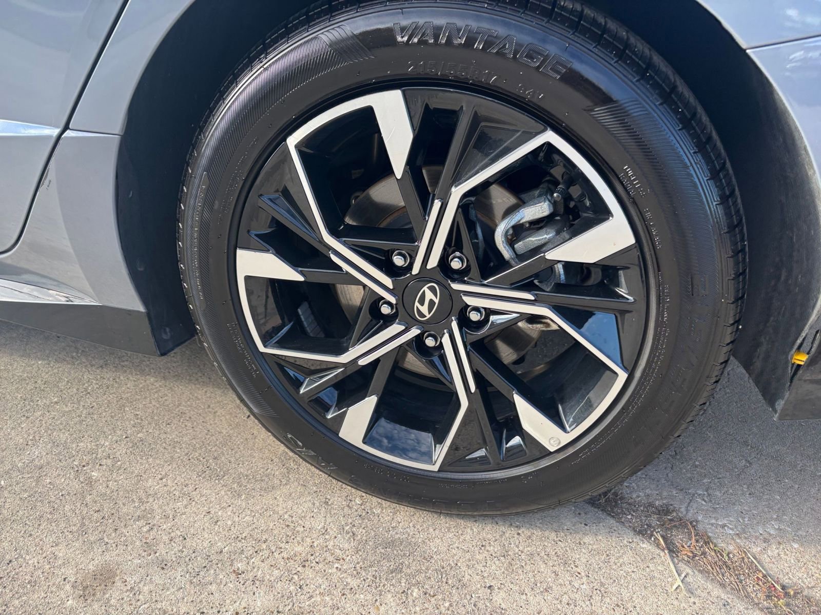 Thumbnail: 2025 Hyundai Sonata - 28