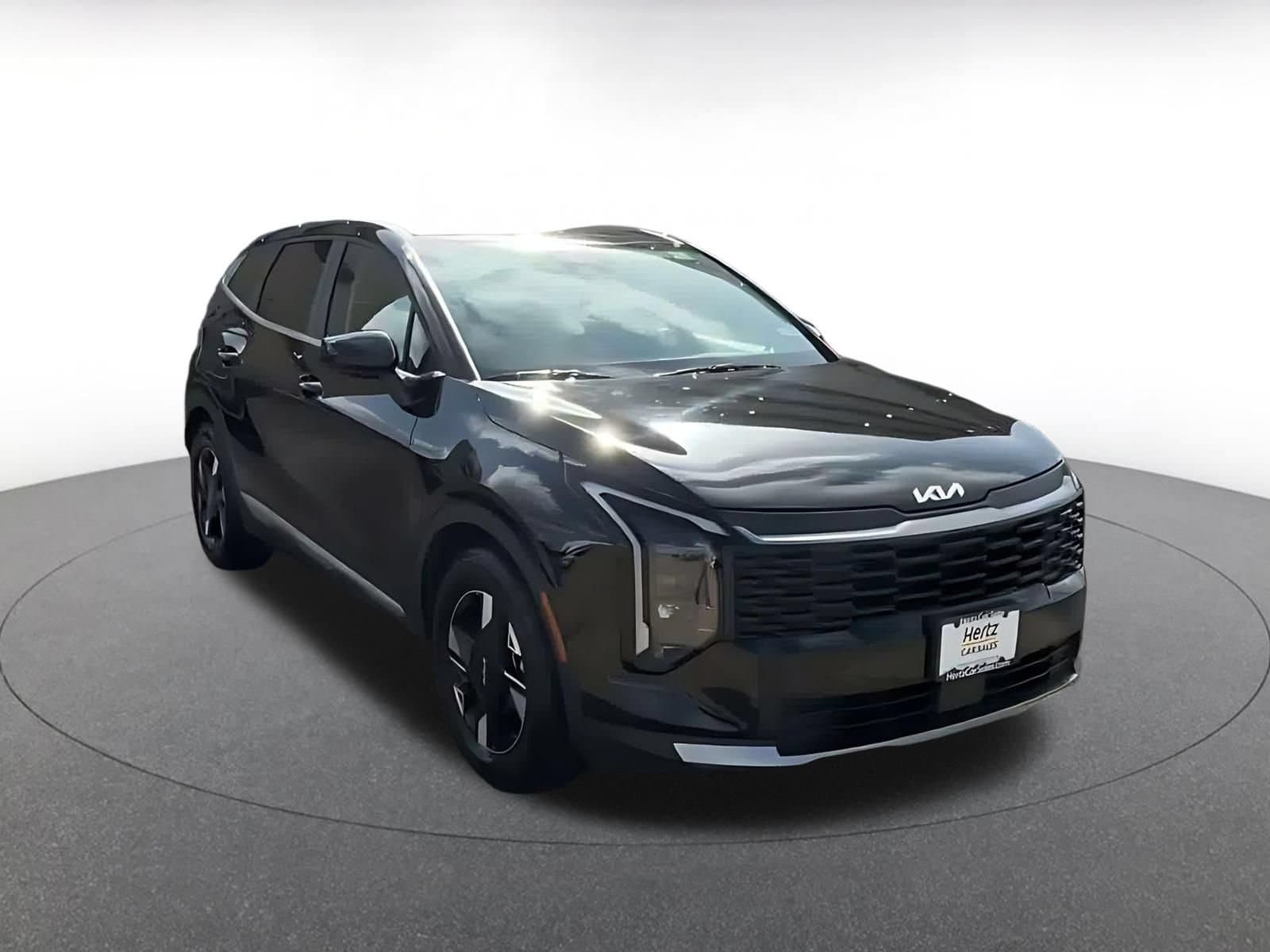 Thumbnail: 2026 Kia Sportage - 3