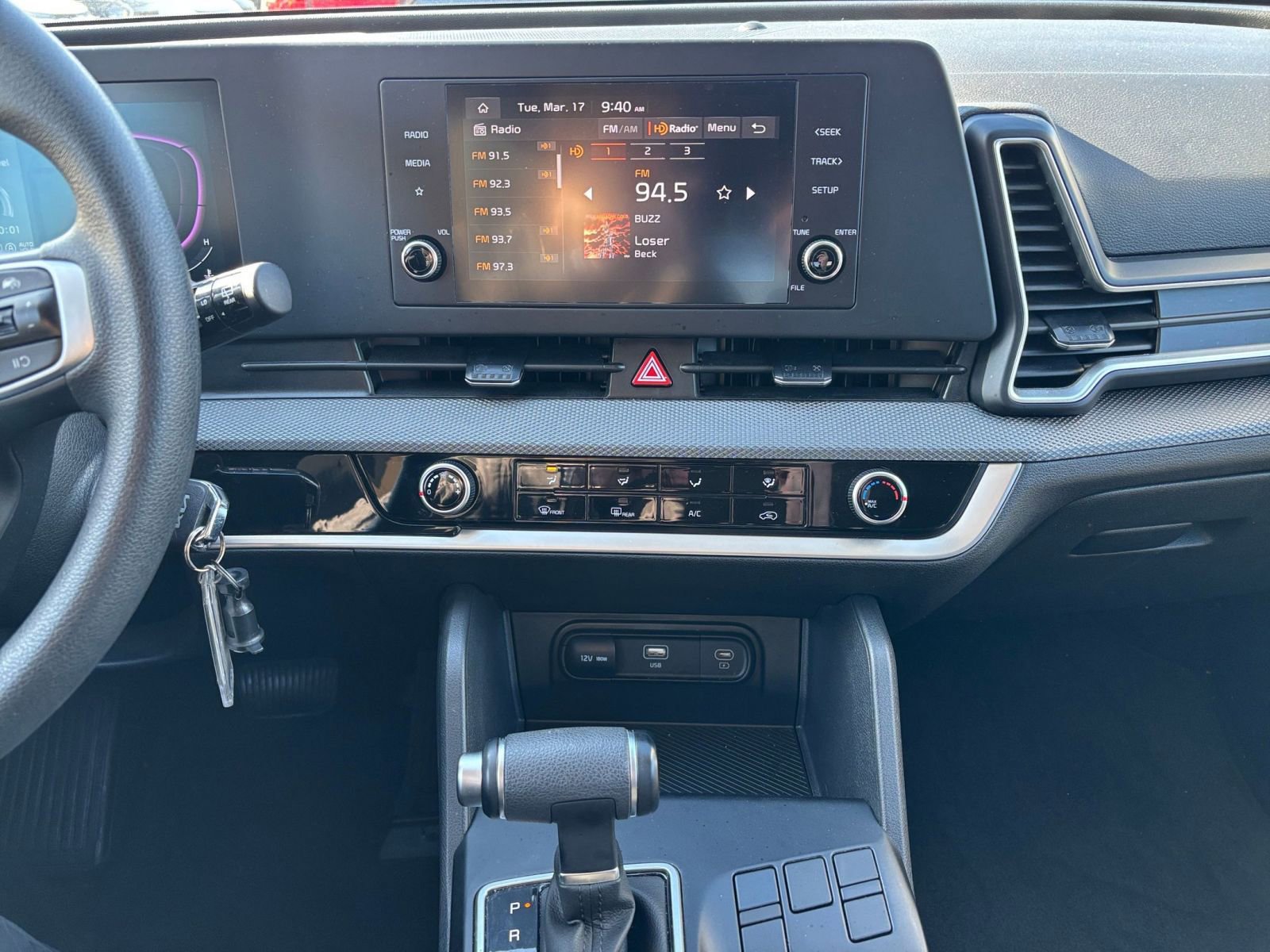 Thumbnail: 2025 Kia Sportage - 17