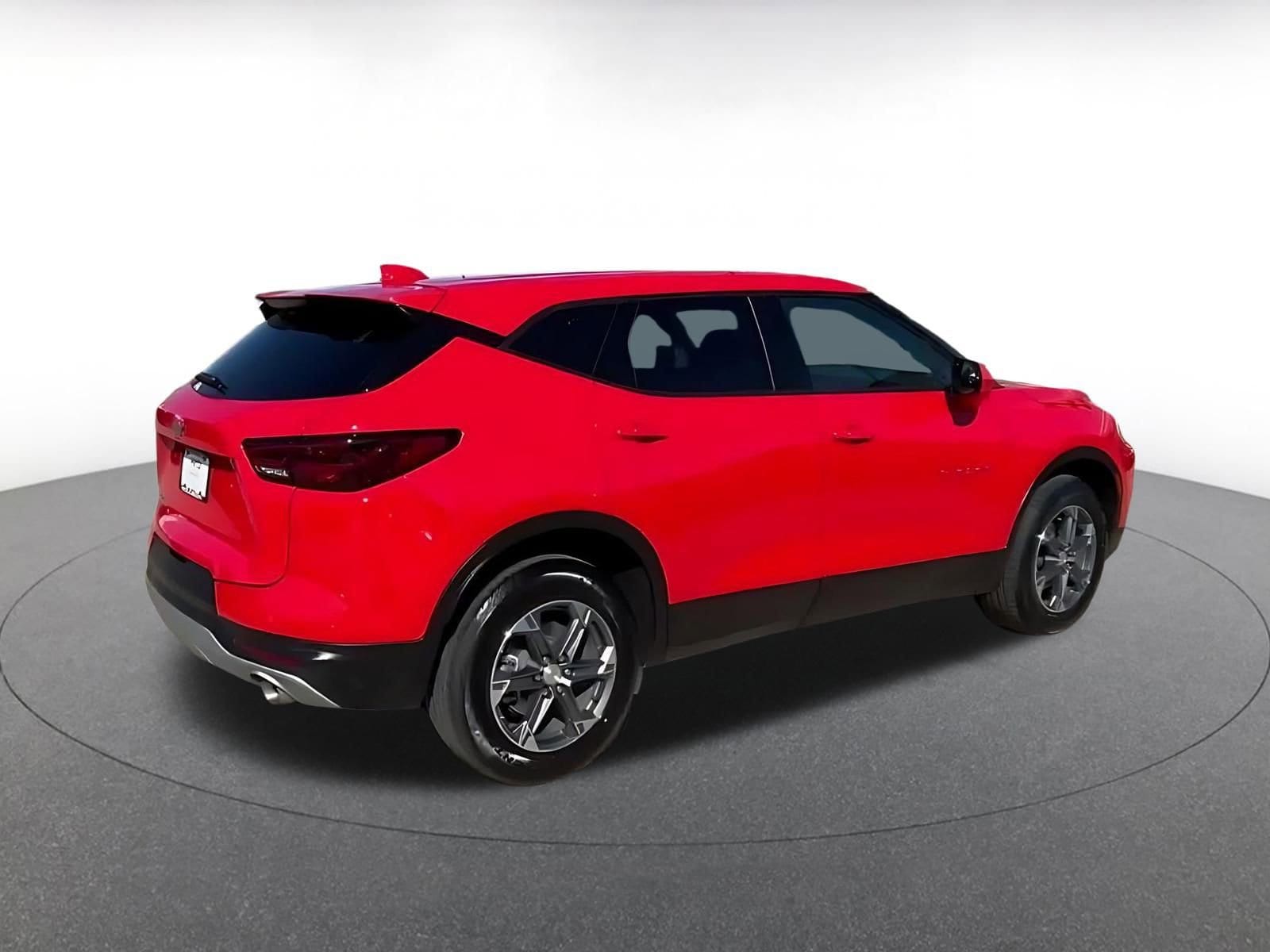 Thumbnail: 2025 Chevrolet Blazer - 14