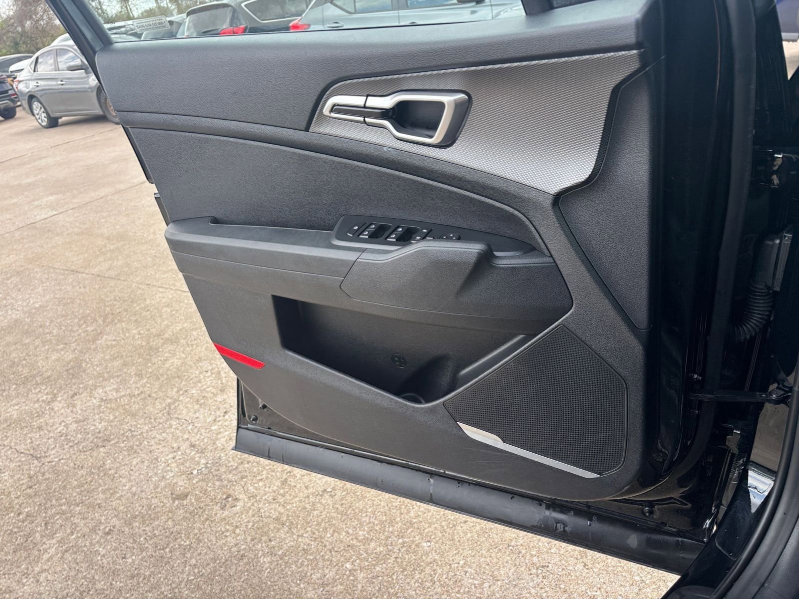 Thumbnail: 2025 Kia Sportage - 18