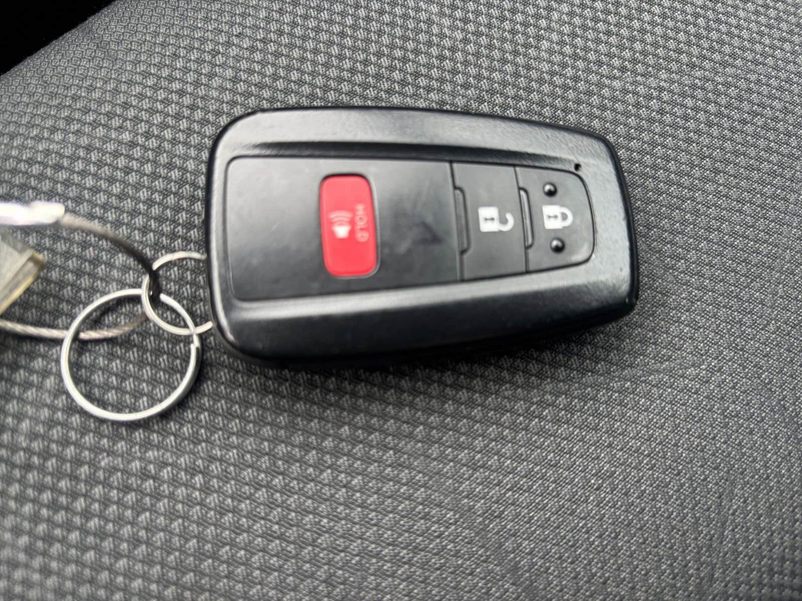 Thumbnail: 2025 Toyota RAV4 - 22