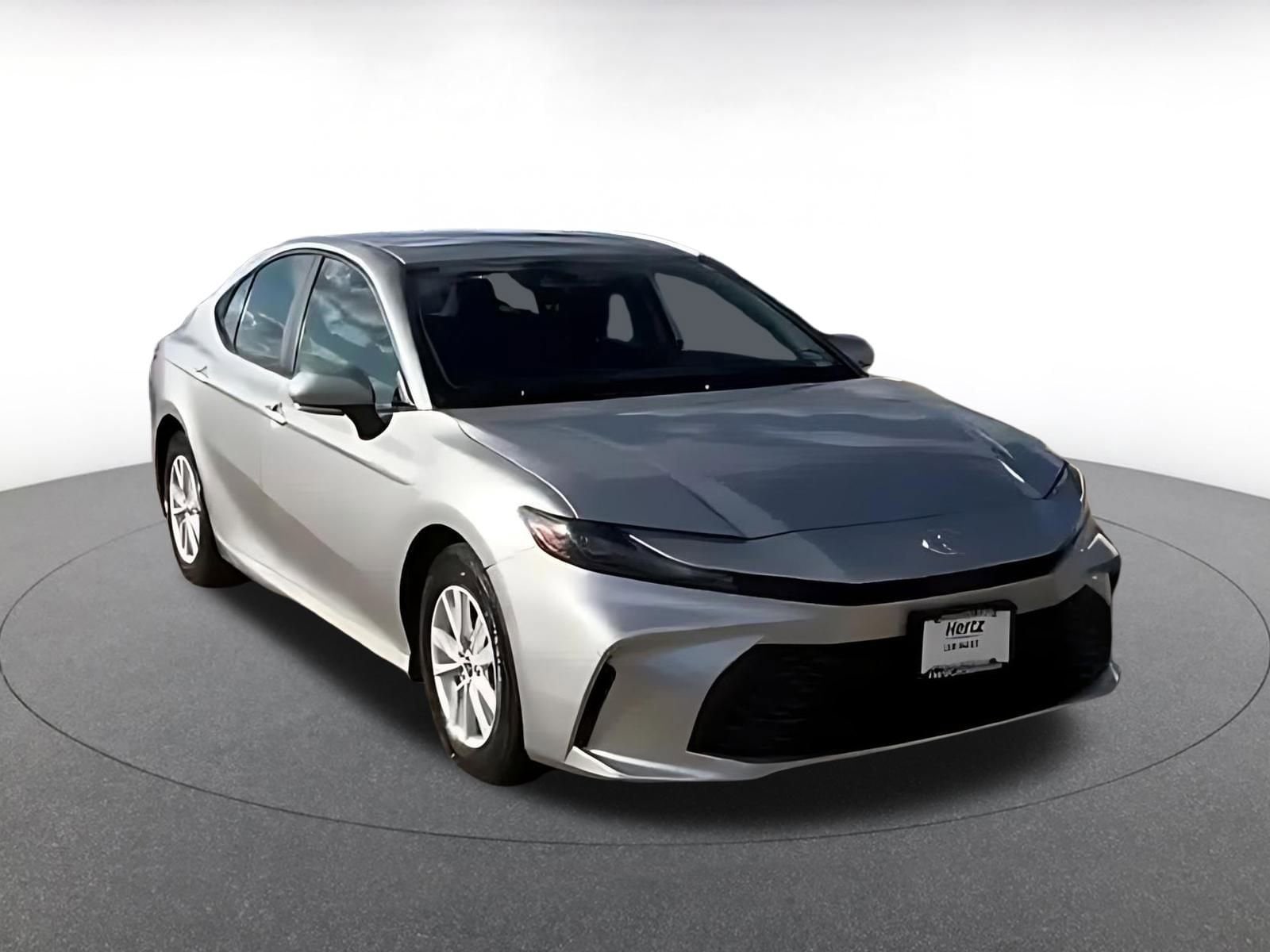 Thumbnail: 2025 Toyota Camry - 3