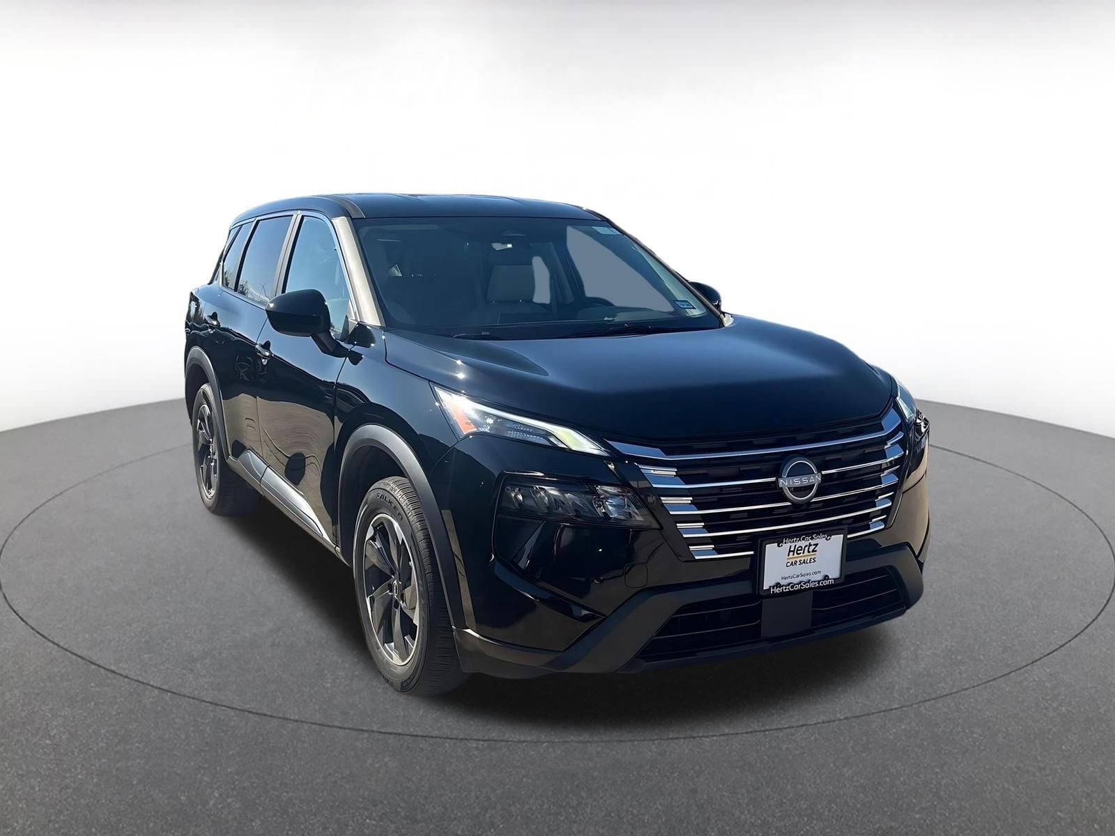 Thumbnail: 2025 Nissan Rogue - 1