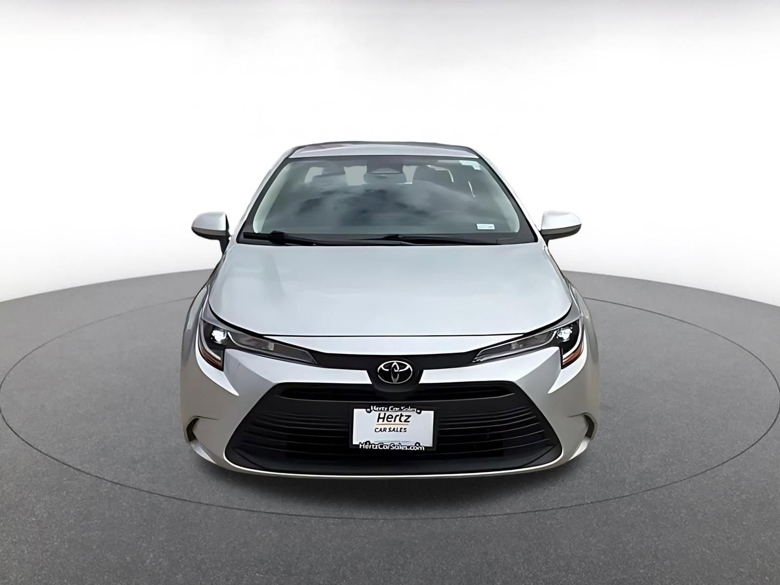 Thumbnail: 2025 Toyota Corolla - 4