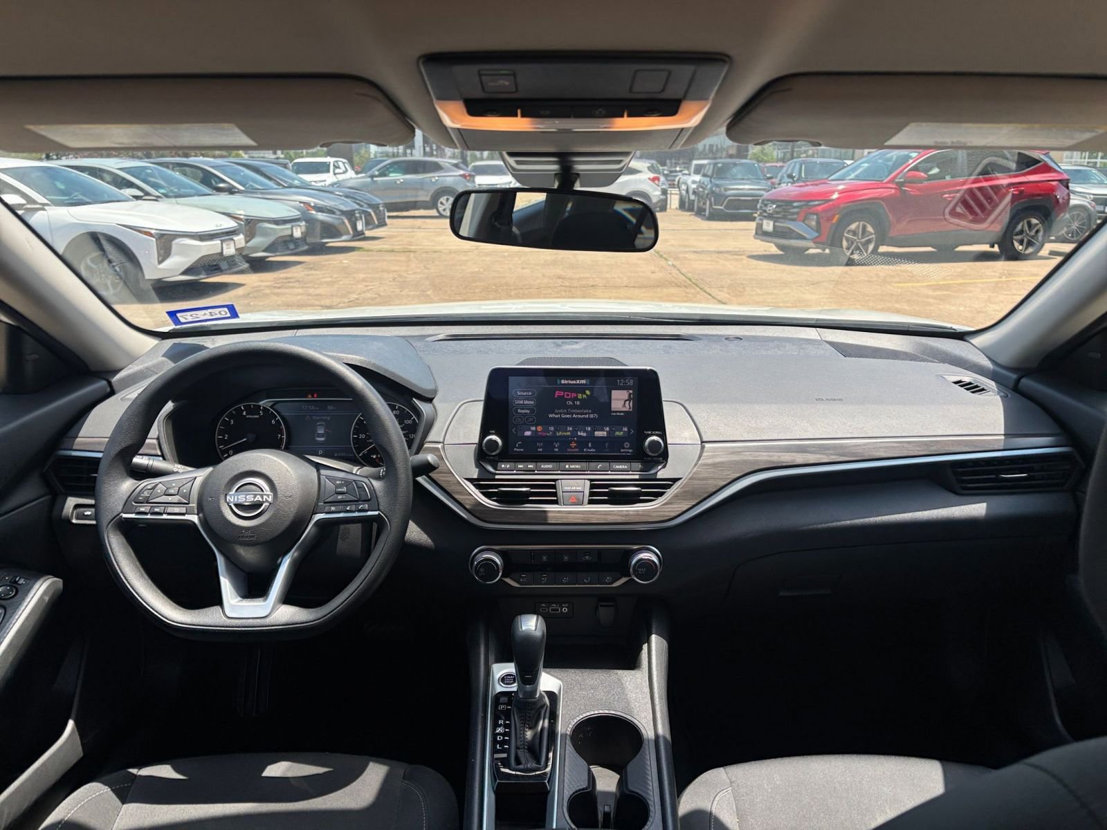 Thumbnail: 2025 Nissan Altima - 33