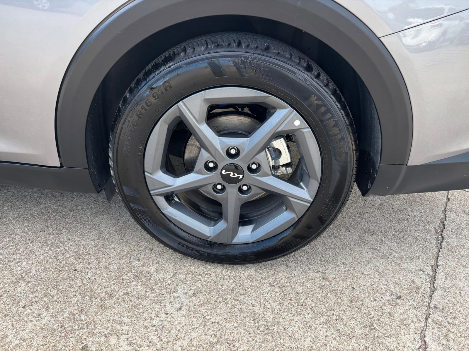 Thumbnail: 2025 Kia K4 - 29