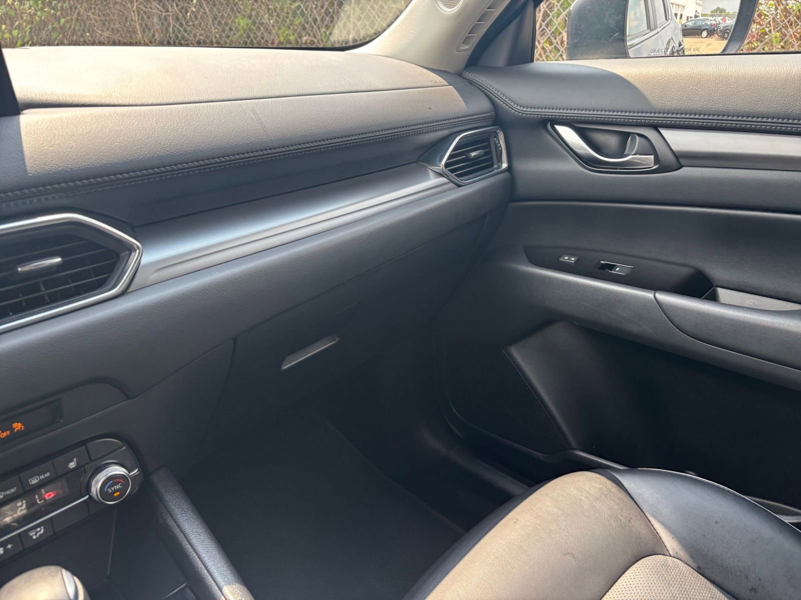 Thumbnail: 2025 Mazda CX-5 - 35