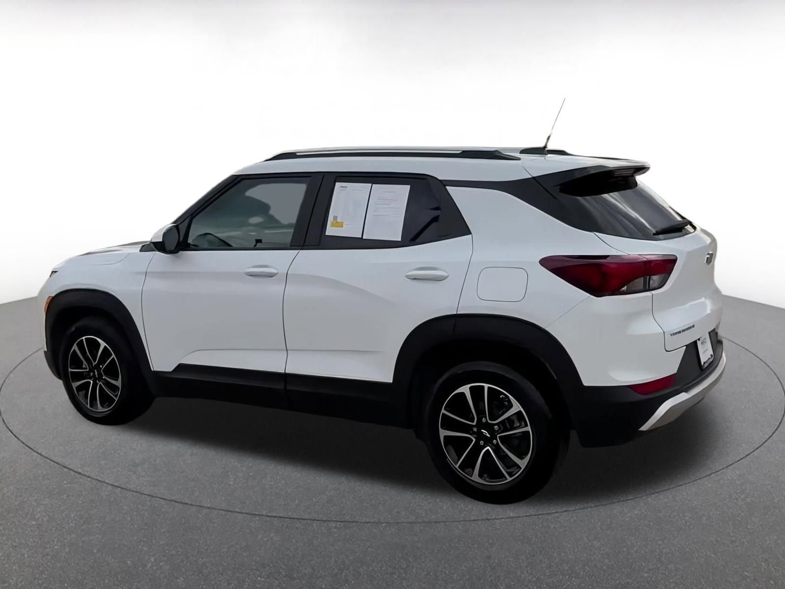 Thumbnail: 2025 Chevrolet TrailBlazer - 10