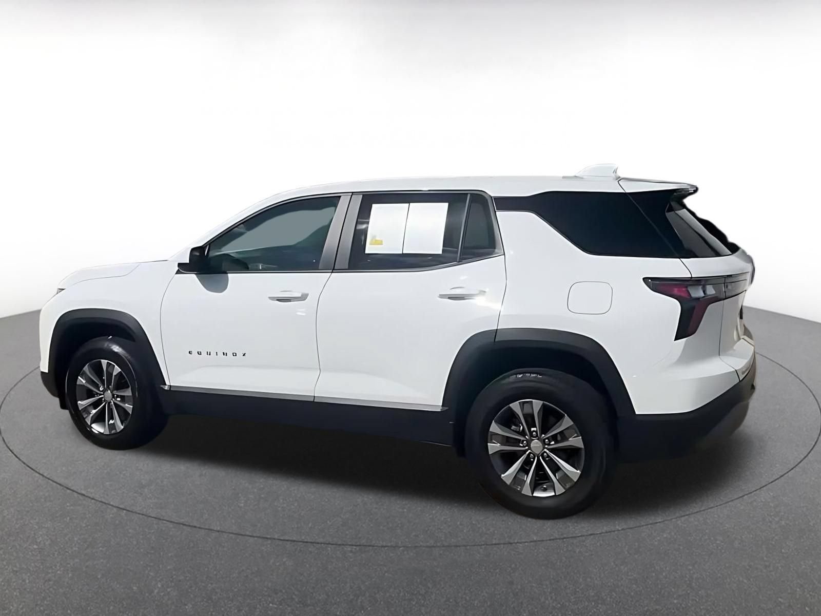 Thumbnail: 2025 Chevrolet Equinox - 10