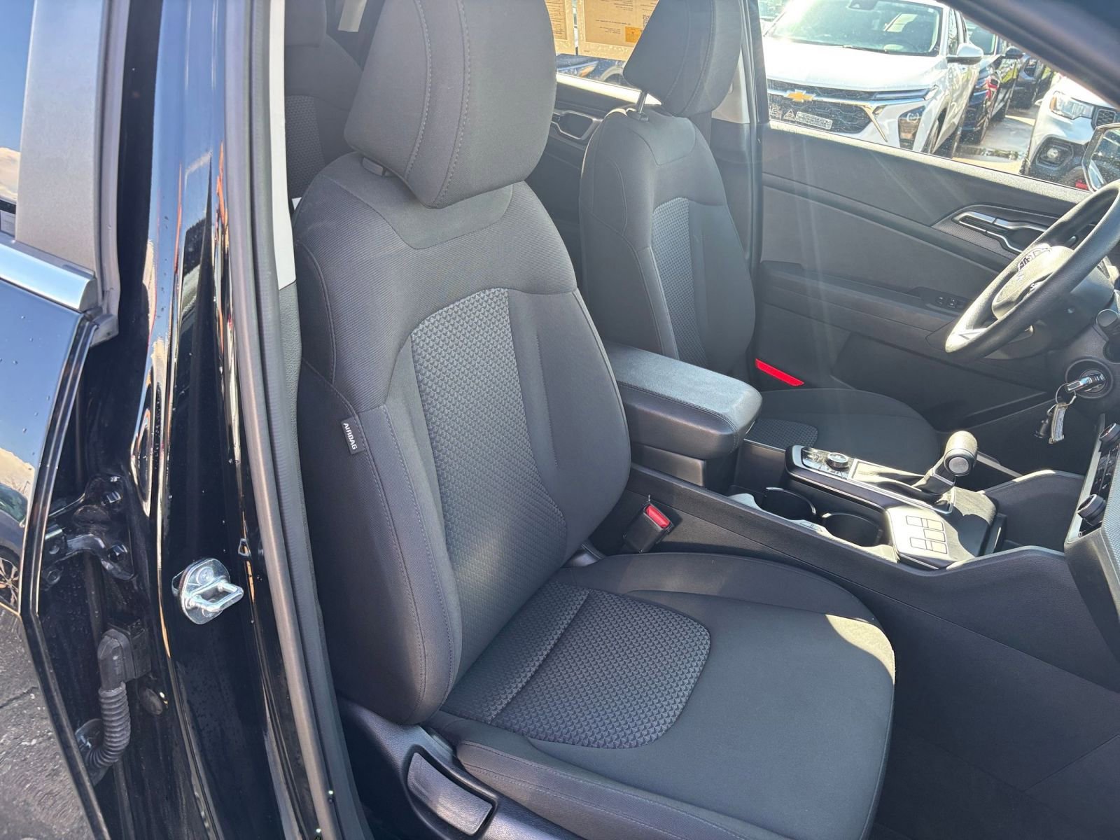 Thumbnail: 2025 Kia Sportage - 35