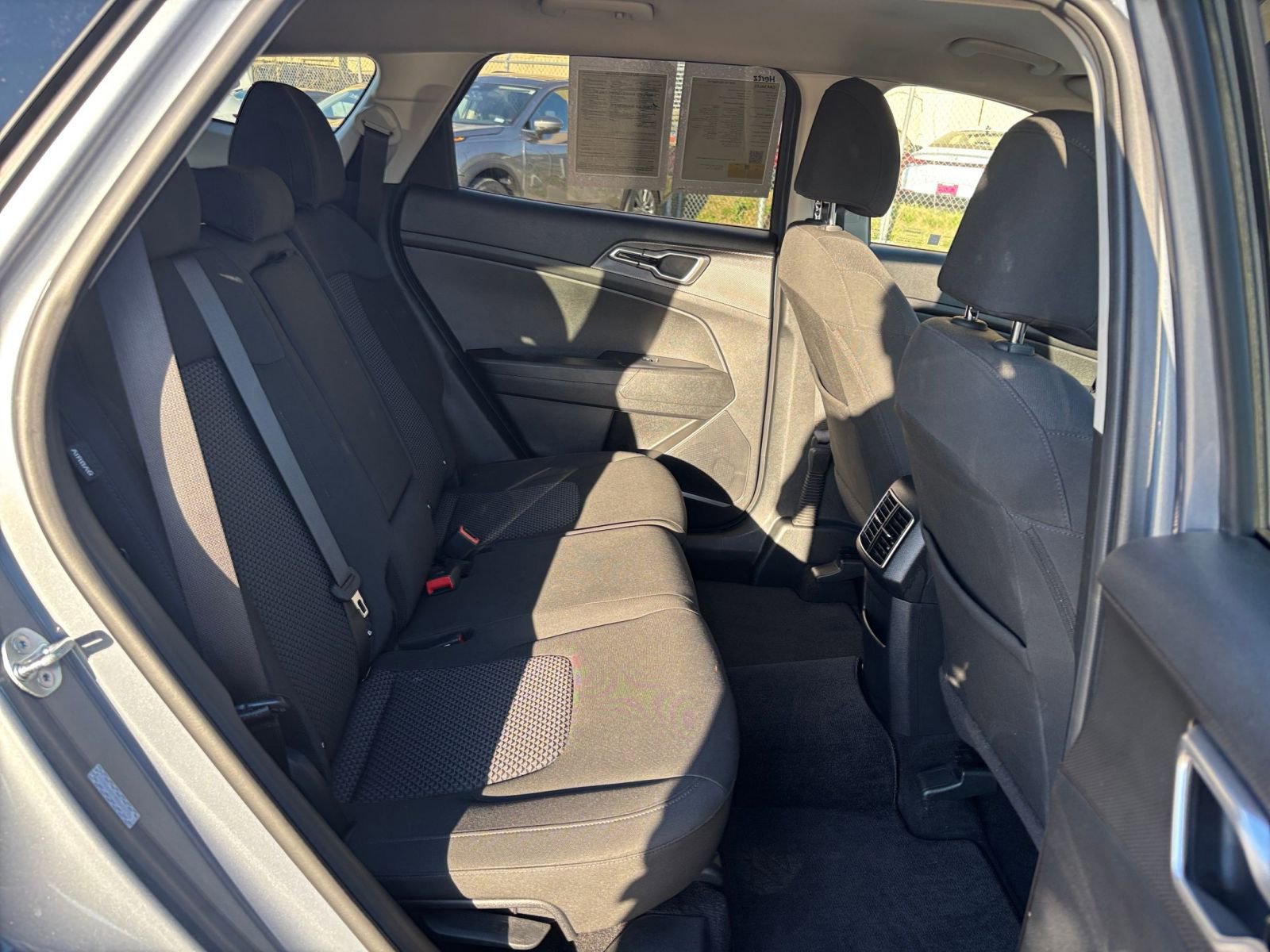 Thumbnail: 2025 Kia Sportage - 24