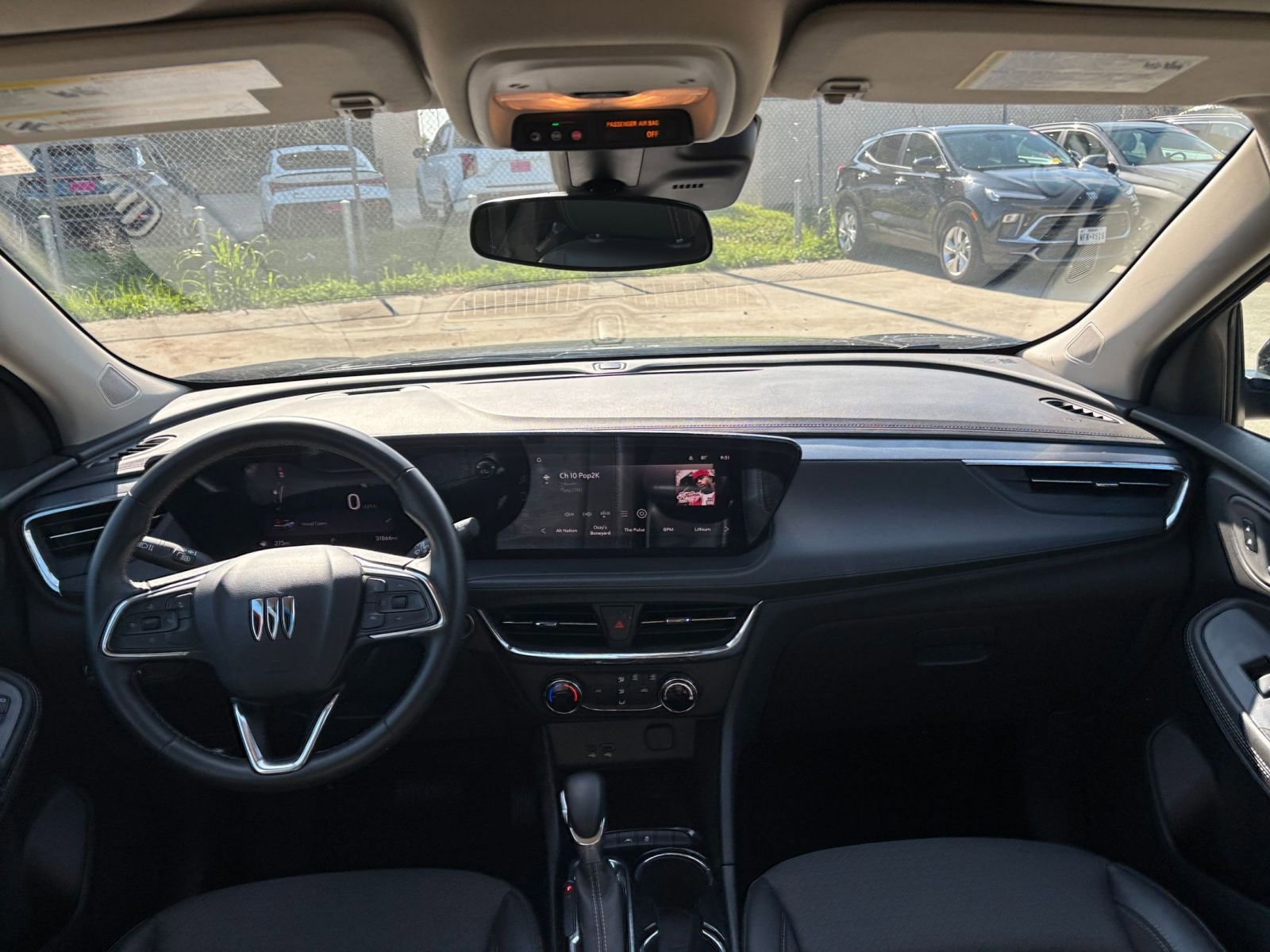 Thumbnail: 2025 Buick Encore GX - 32