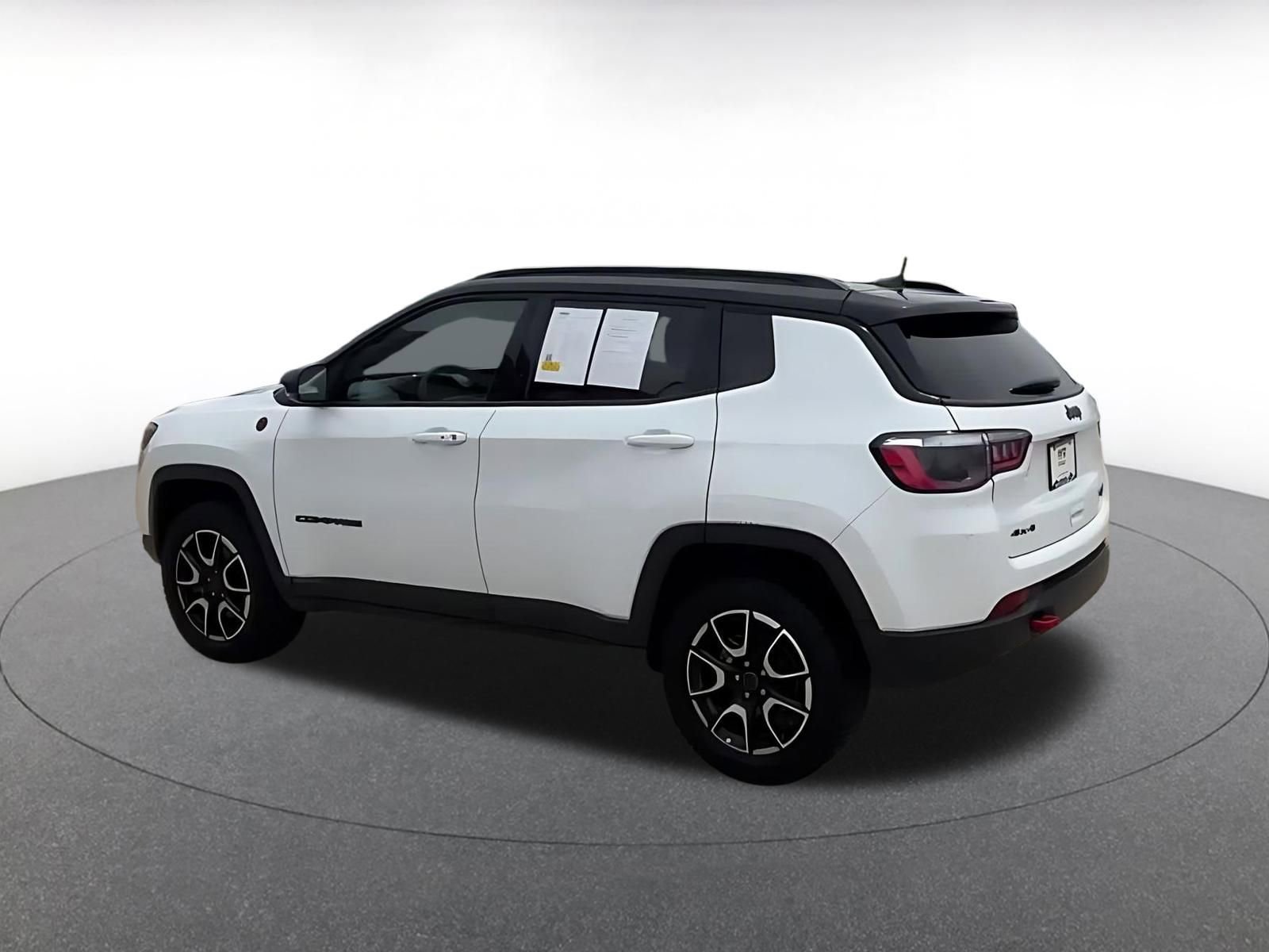 Thumbnail: 2025 Jeep Compass - 11