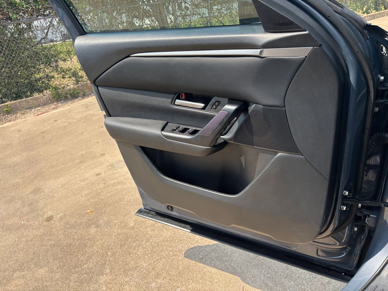 Thumbnail: 2025 Mazda CX-50 - 20