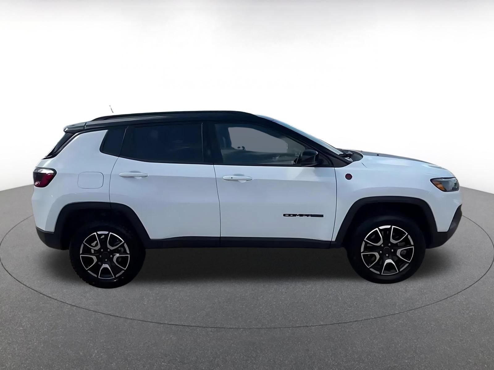Thumbnail: 2025 Jeep Compass - 12