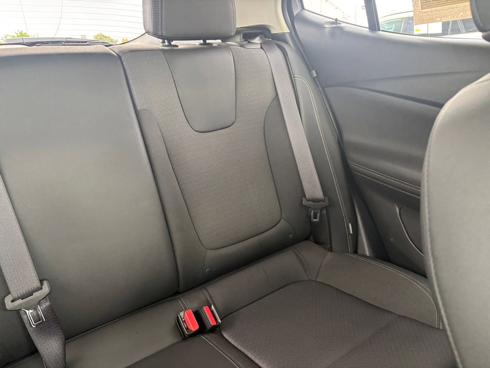 Thumbnail: 2025 Buick Encore GX - 35