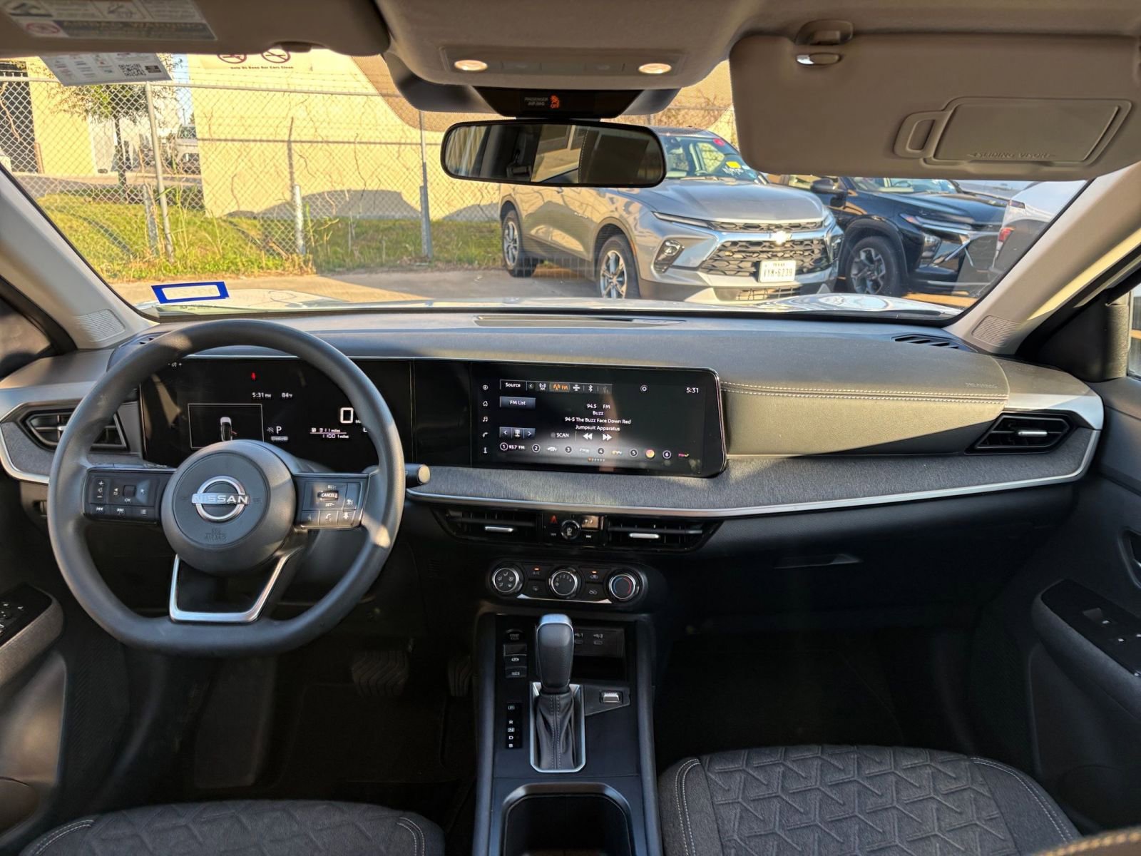 Thumbnail: 2025 Nissan Kicks - 31