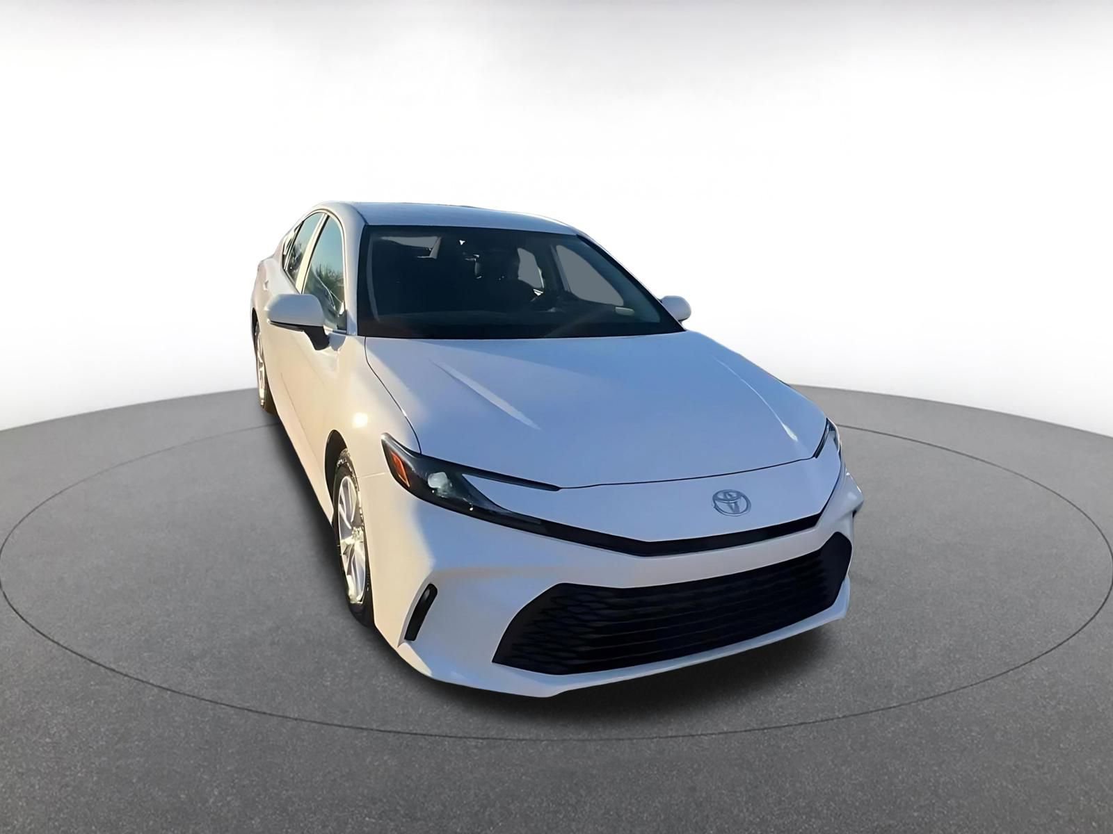 Thumbnail: 2025 Toyota Camry - 3