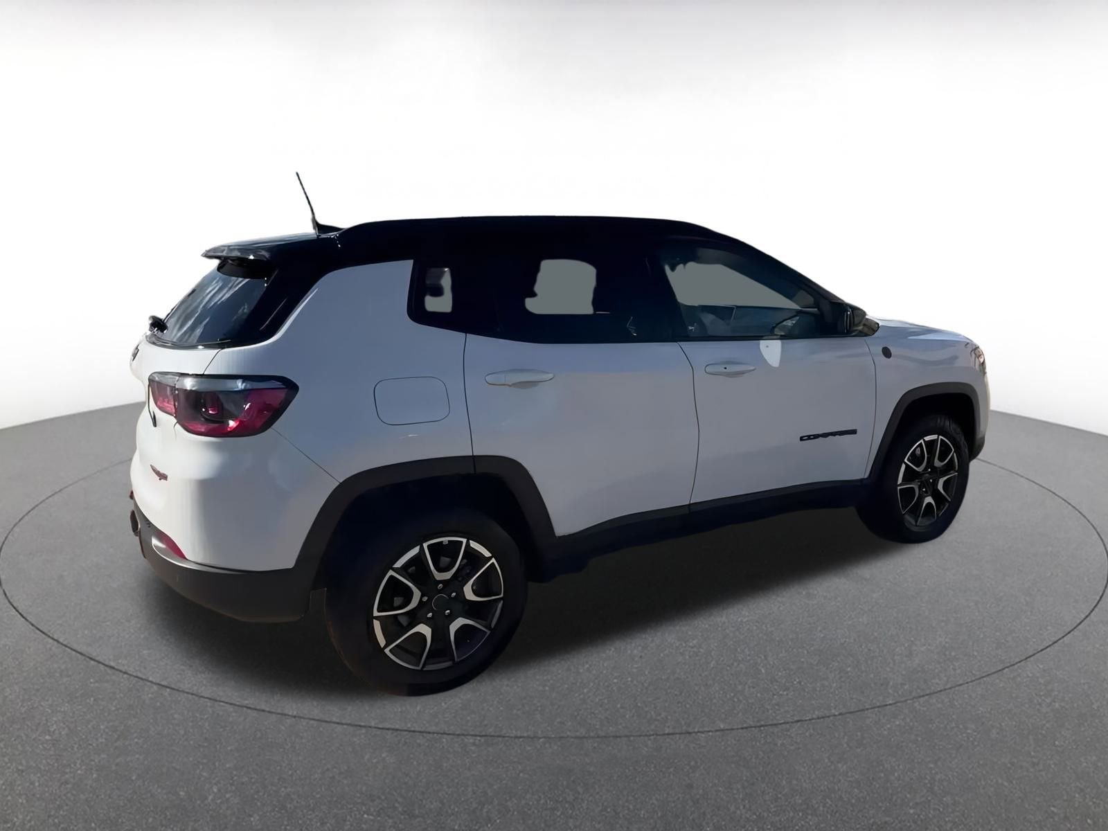 Thumbnail: 2025 Jeep Compass - 14